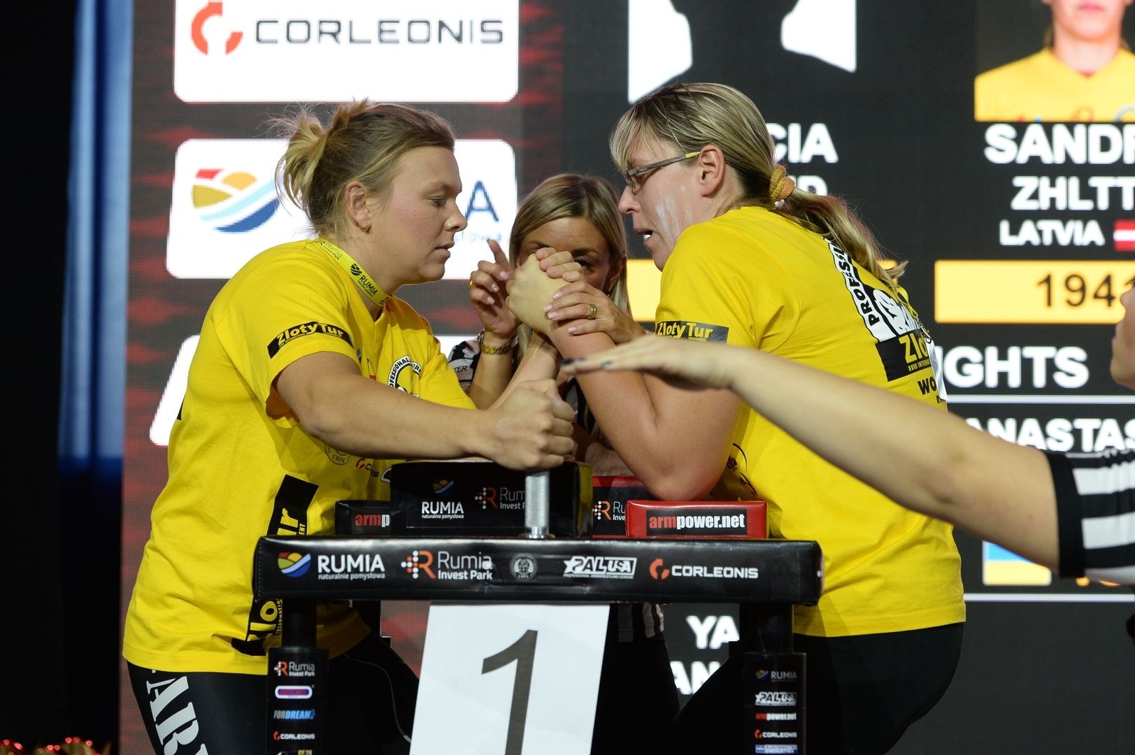 Zloty Tur 2018 Eliminations Left Hand