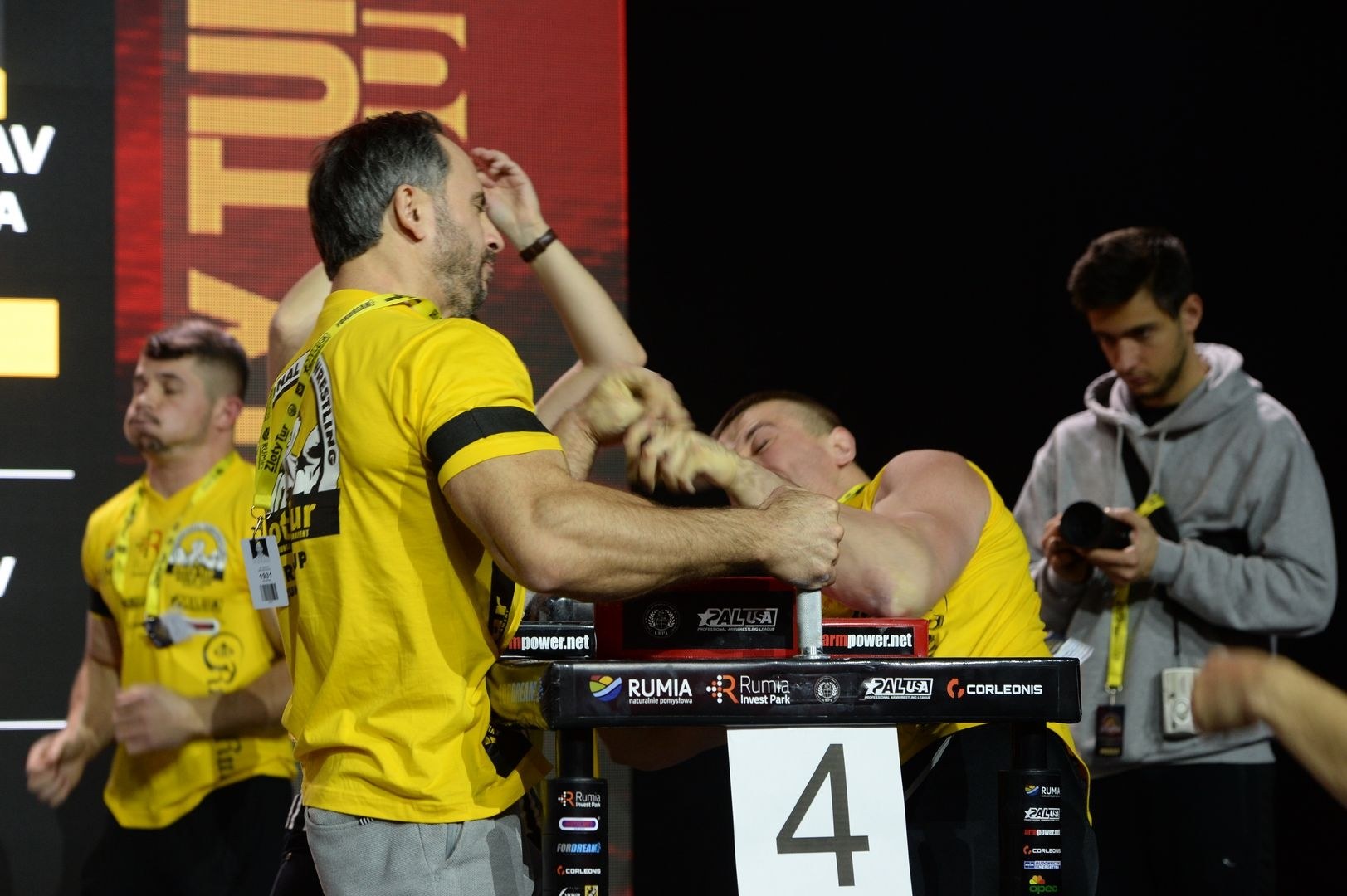 Zloty Tur 2018 Eliminations Left Hand