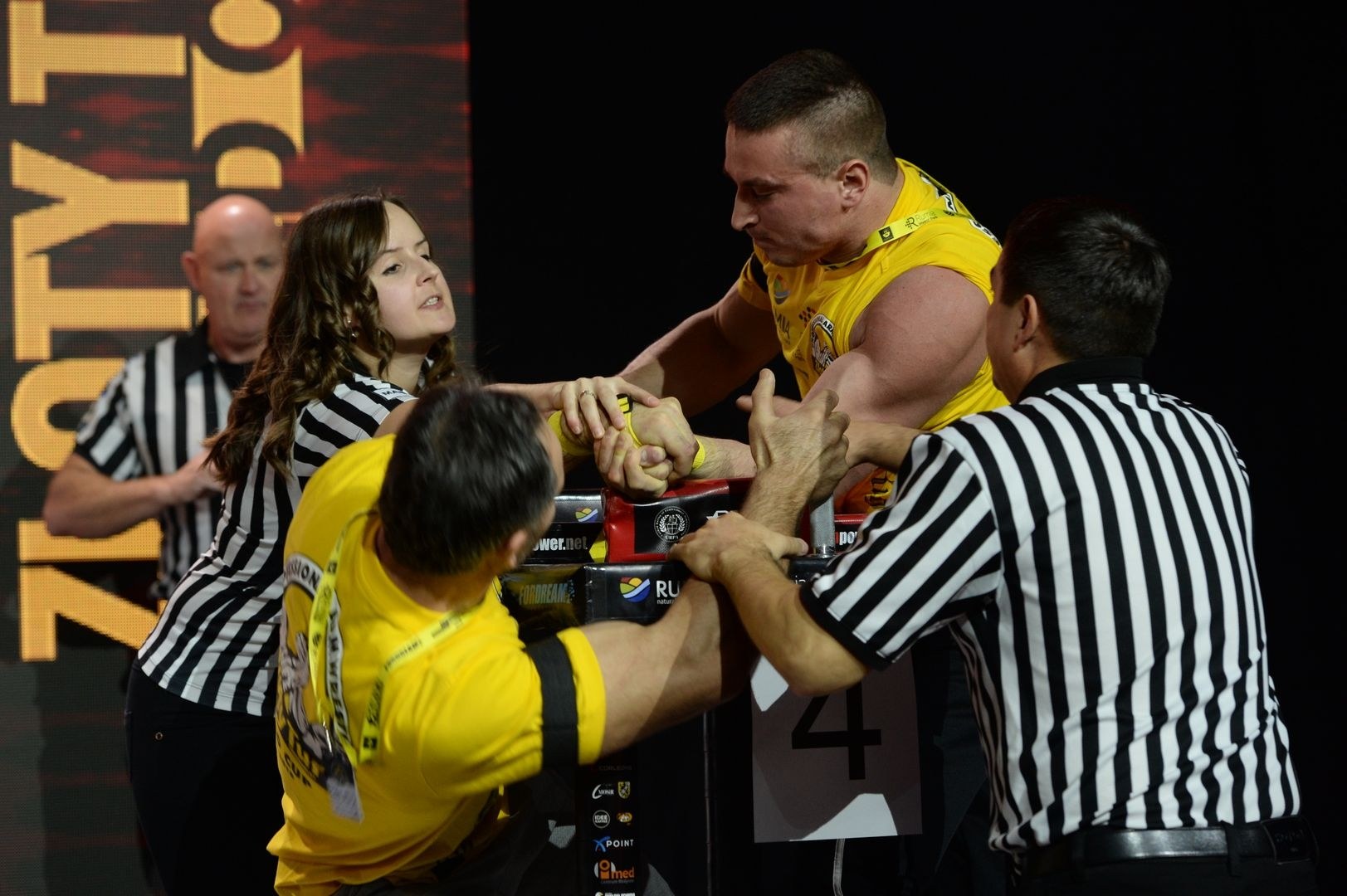 Zloty Tur 2018 Eliminations Left Hand