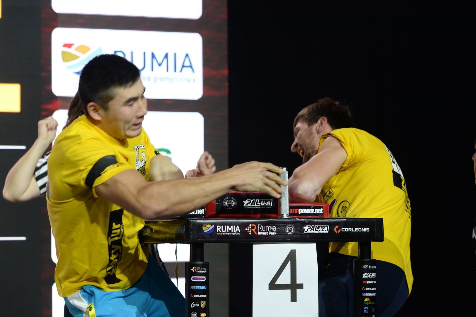 Zloty Tur 2018 Eliminations Left Hand