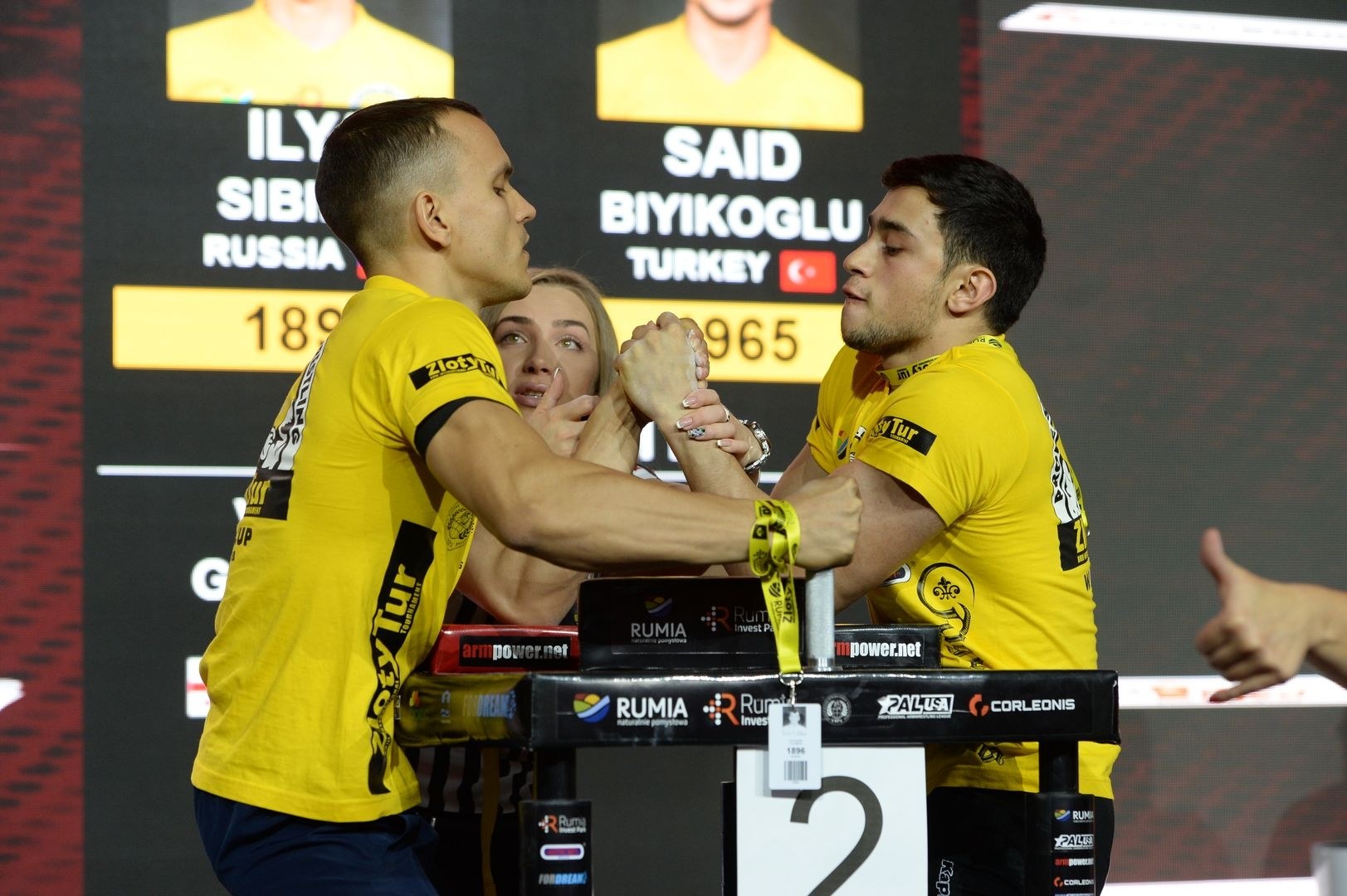 Zloty Tur 2018 Eliminations Left Hand