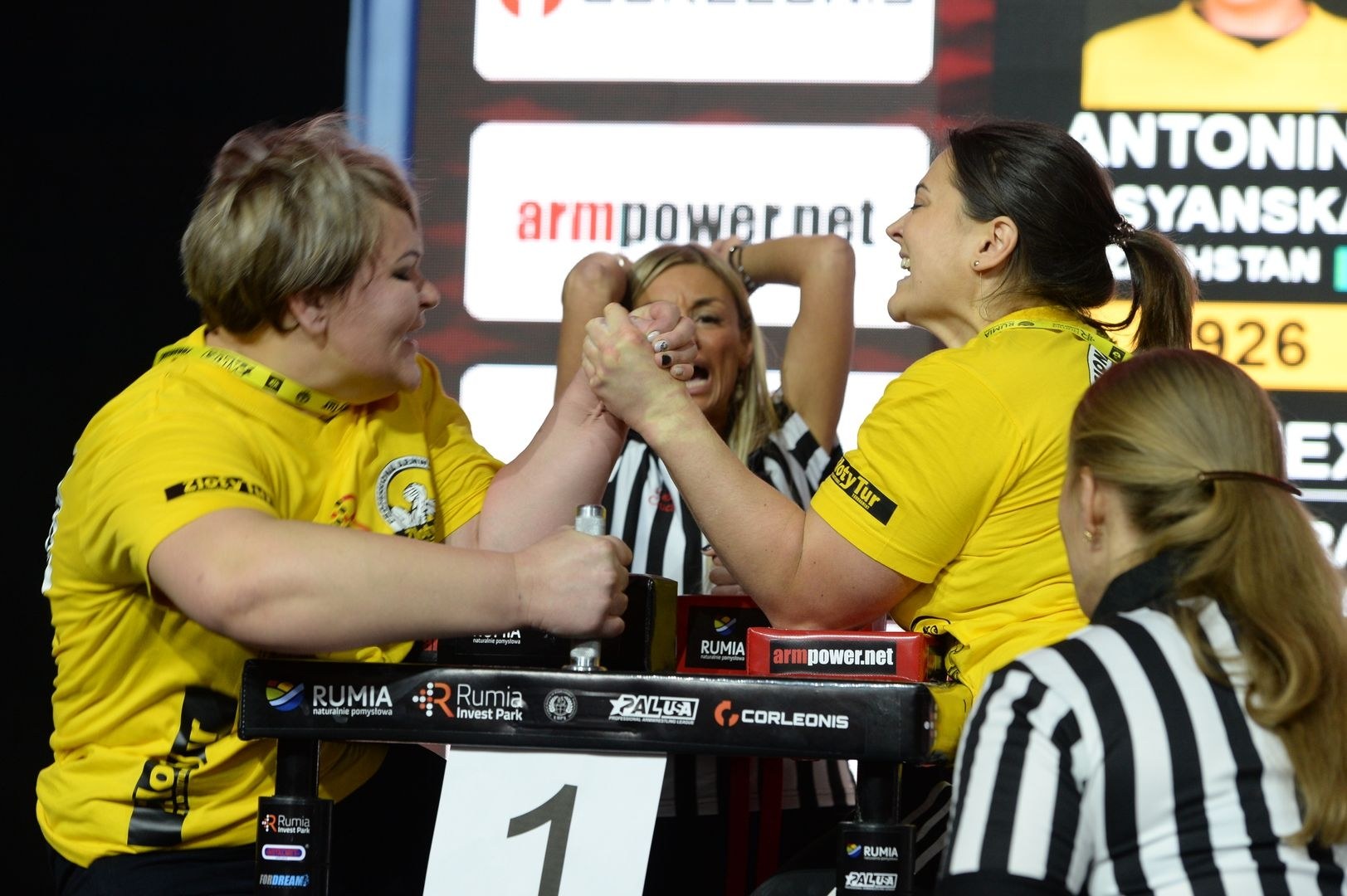 Zloty Tur 2018 Eliminations Left Hand