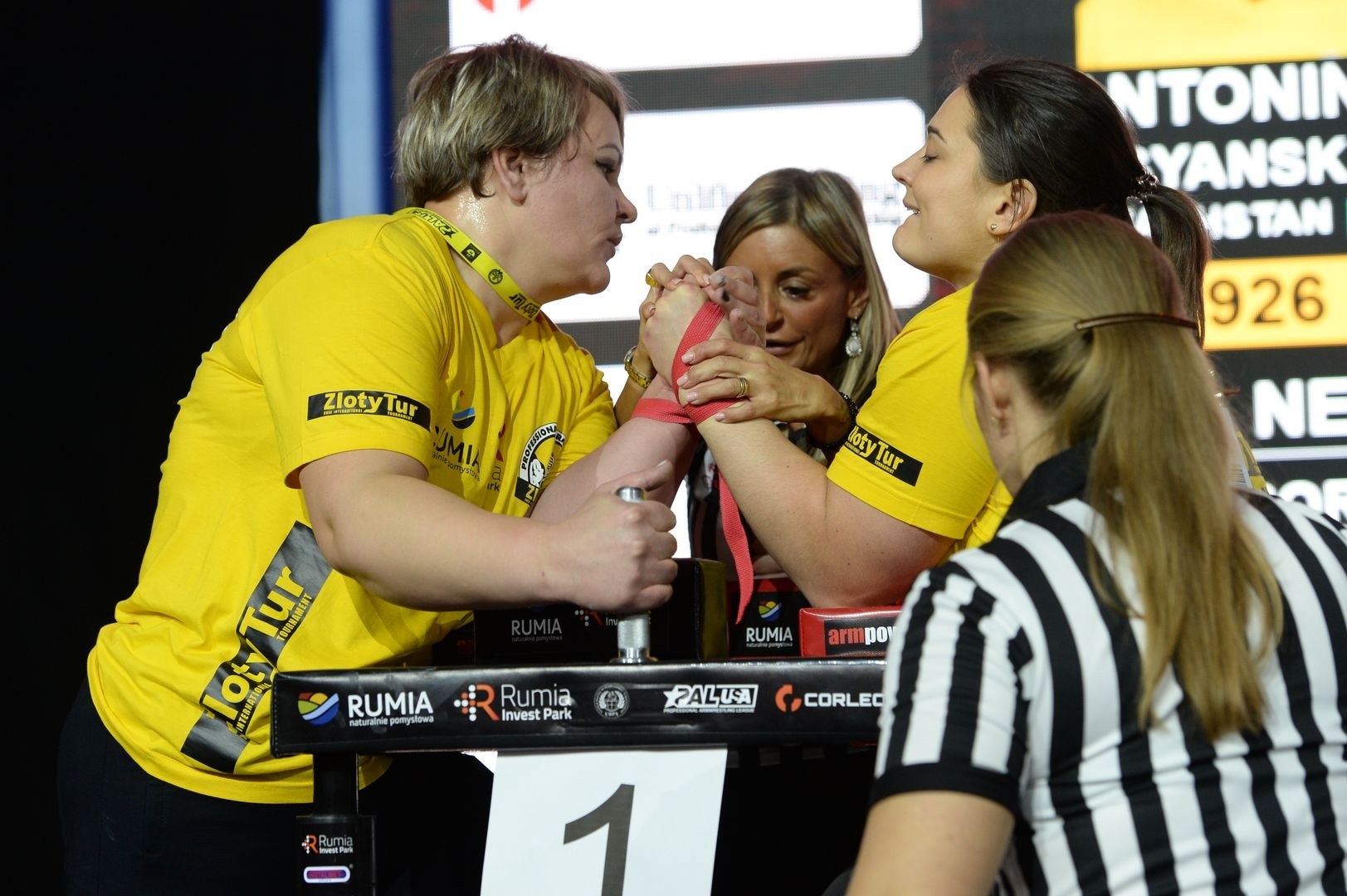 Zloty Tur 2018 Eliminations Left Hand