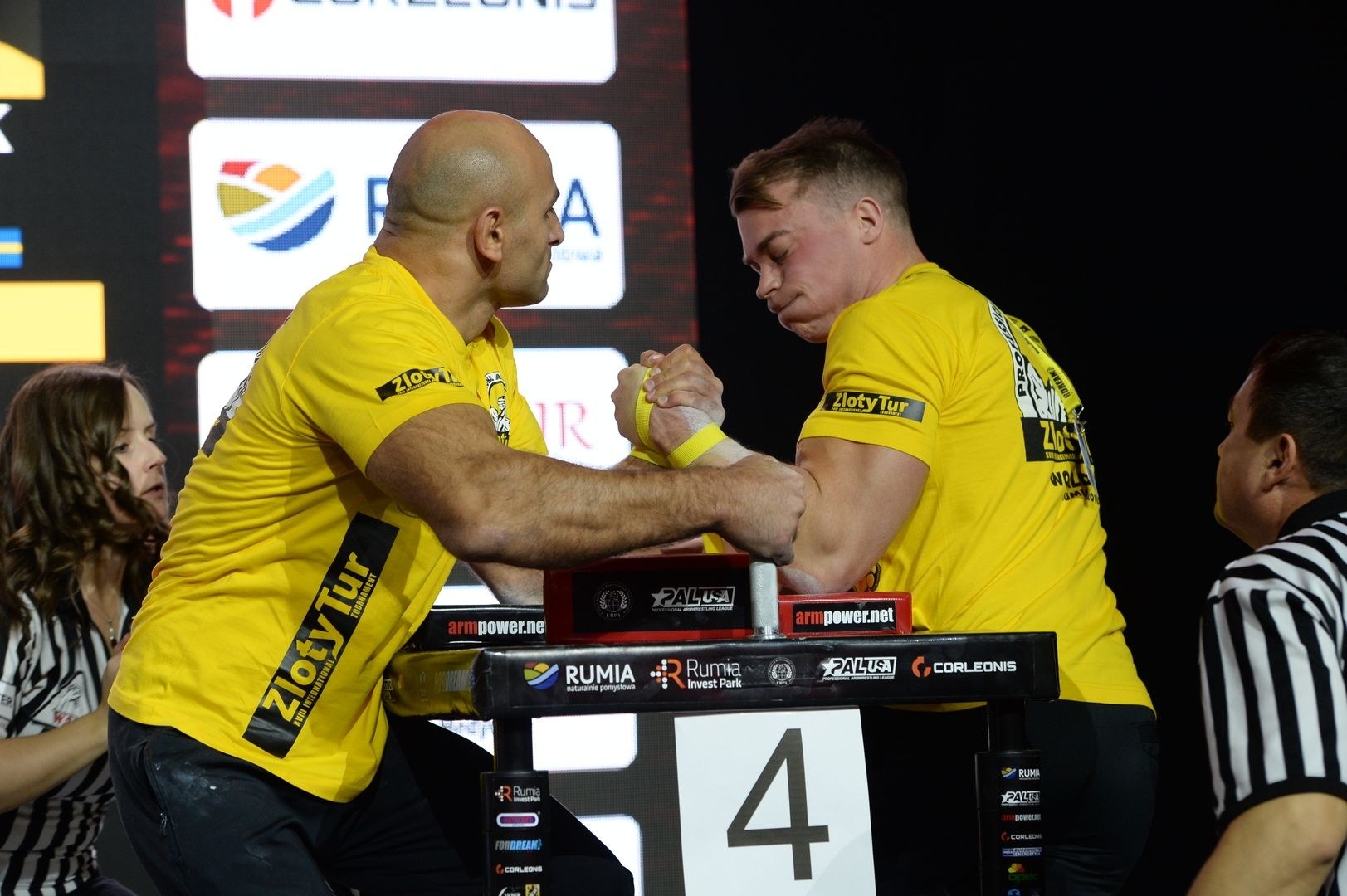 Zloty Tur 2018 Eliminations Left Hand