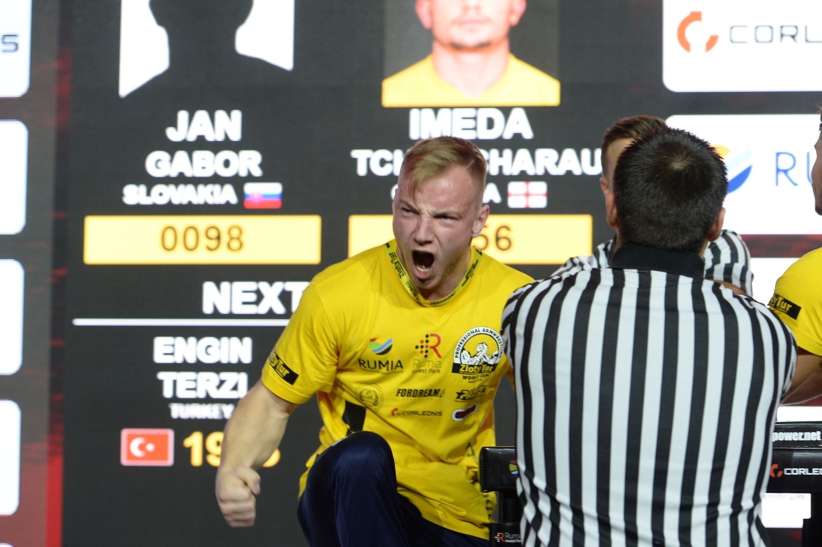 Zloty Tur 2018 Eliminations Left Hand