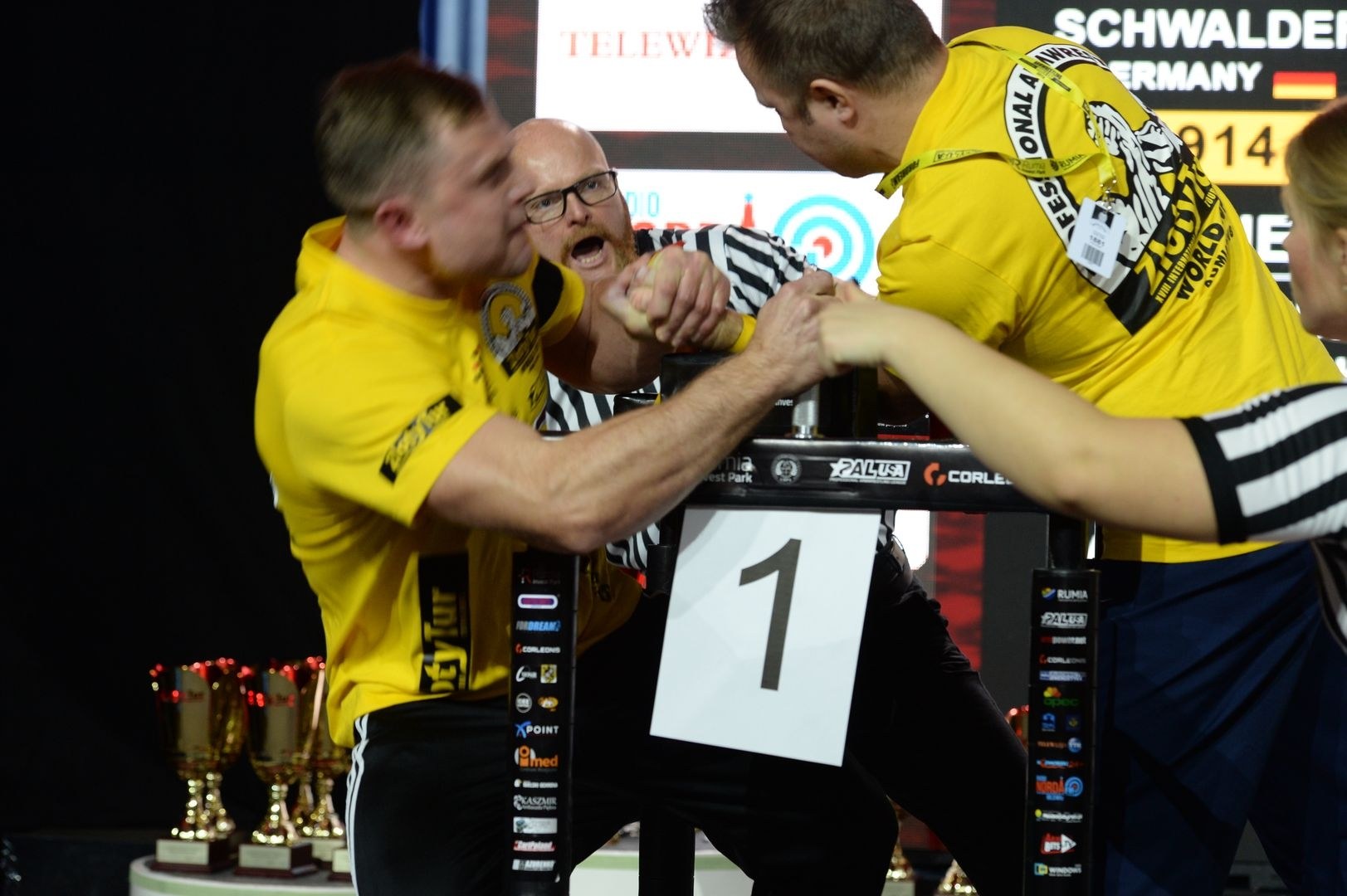 Zloty Tur 2018 Eliminations Left Hand