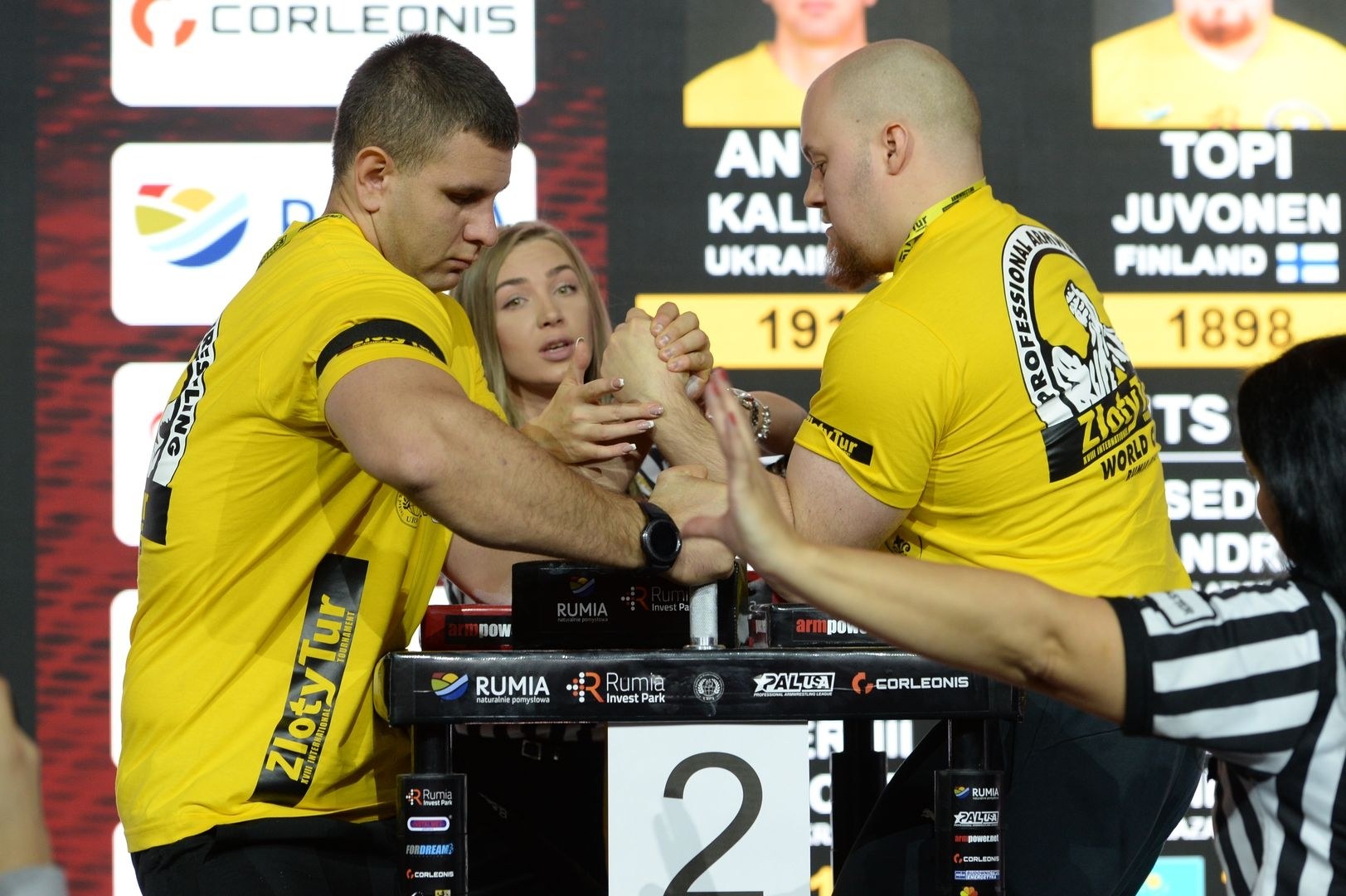 Zloty Tur 2018 Eliminations Left Hand