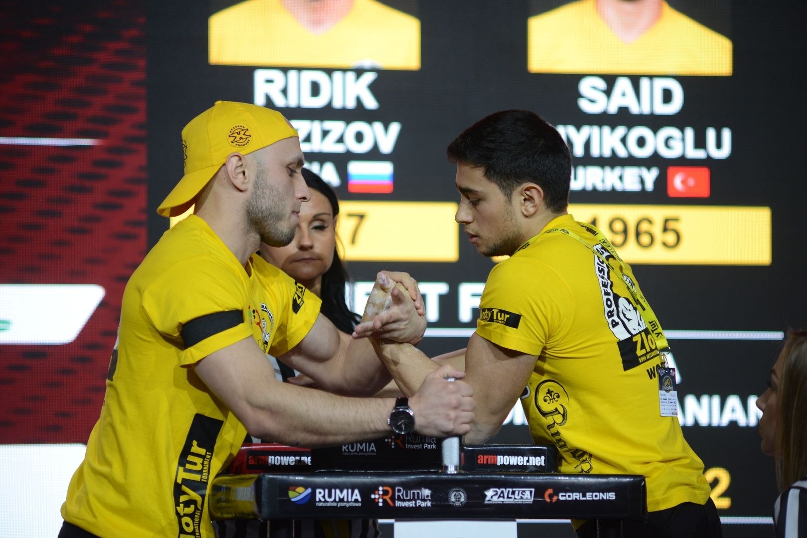 Zloty Tur 2018 Eliminations Left Hand