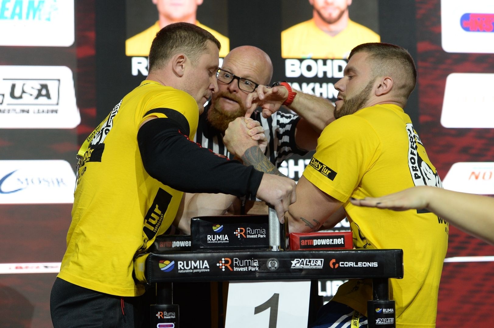 Zloty Tur 2018 Eliminations Left Hand