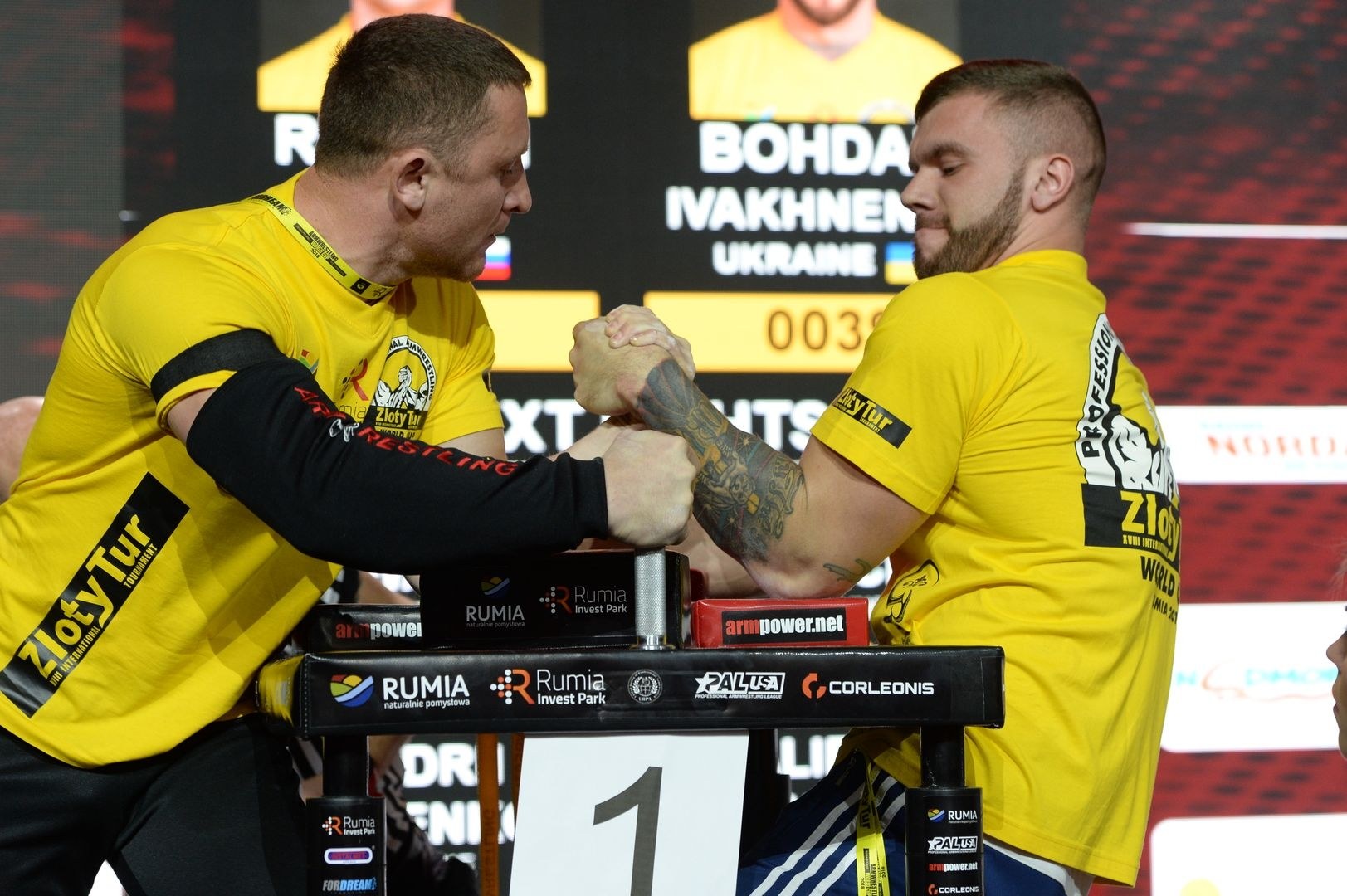 Zloty Tur 2018 Eliminations Left Hand