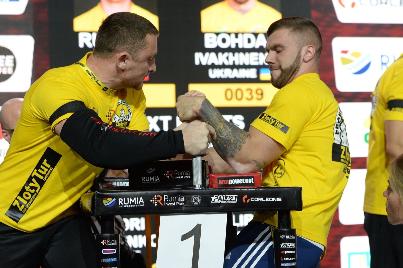 Zloty Tur 2018 Eliminations Left Hand