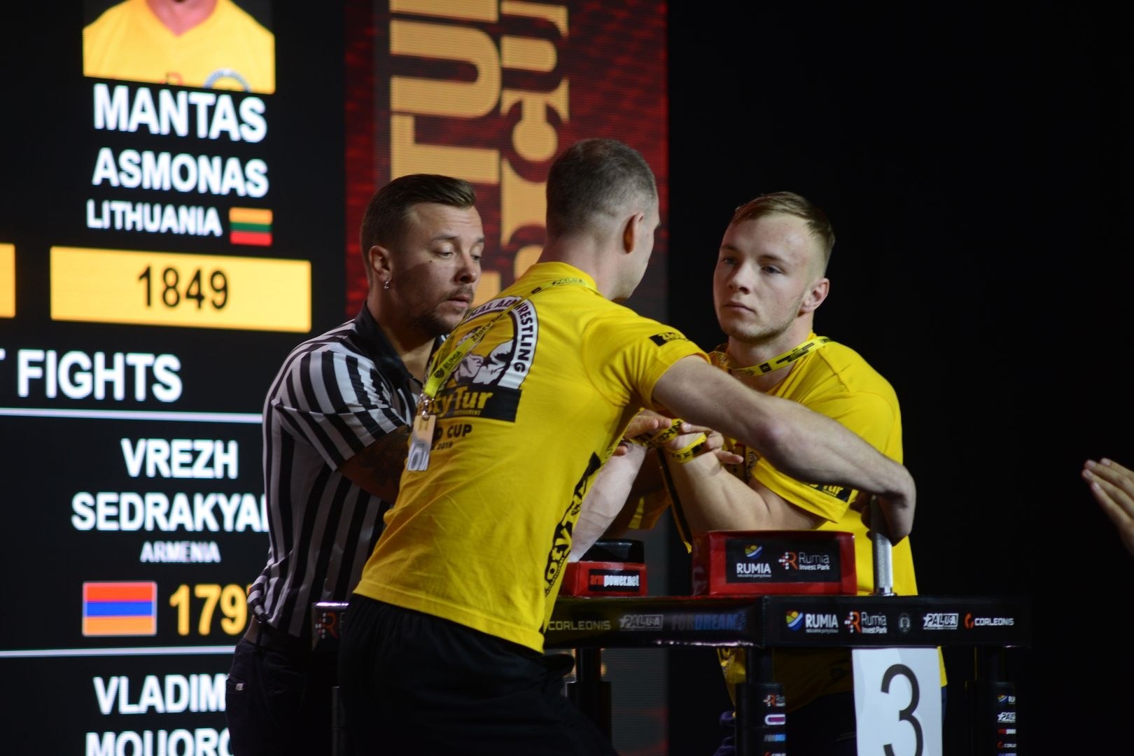 Zloty Tur 2018 Eliminations Left Hand