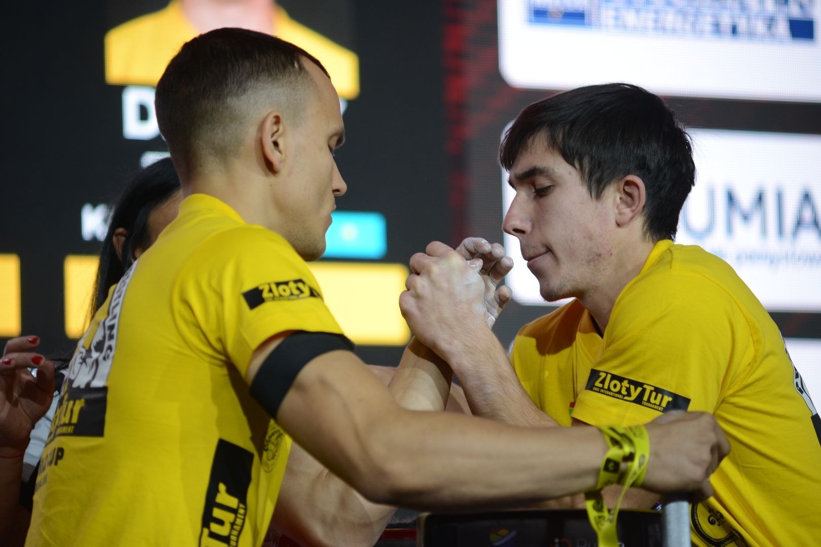 Zloty Tur 2018 Eliminations Left Hand