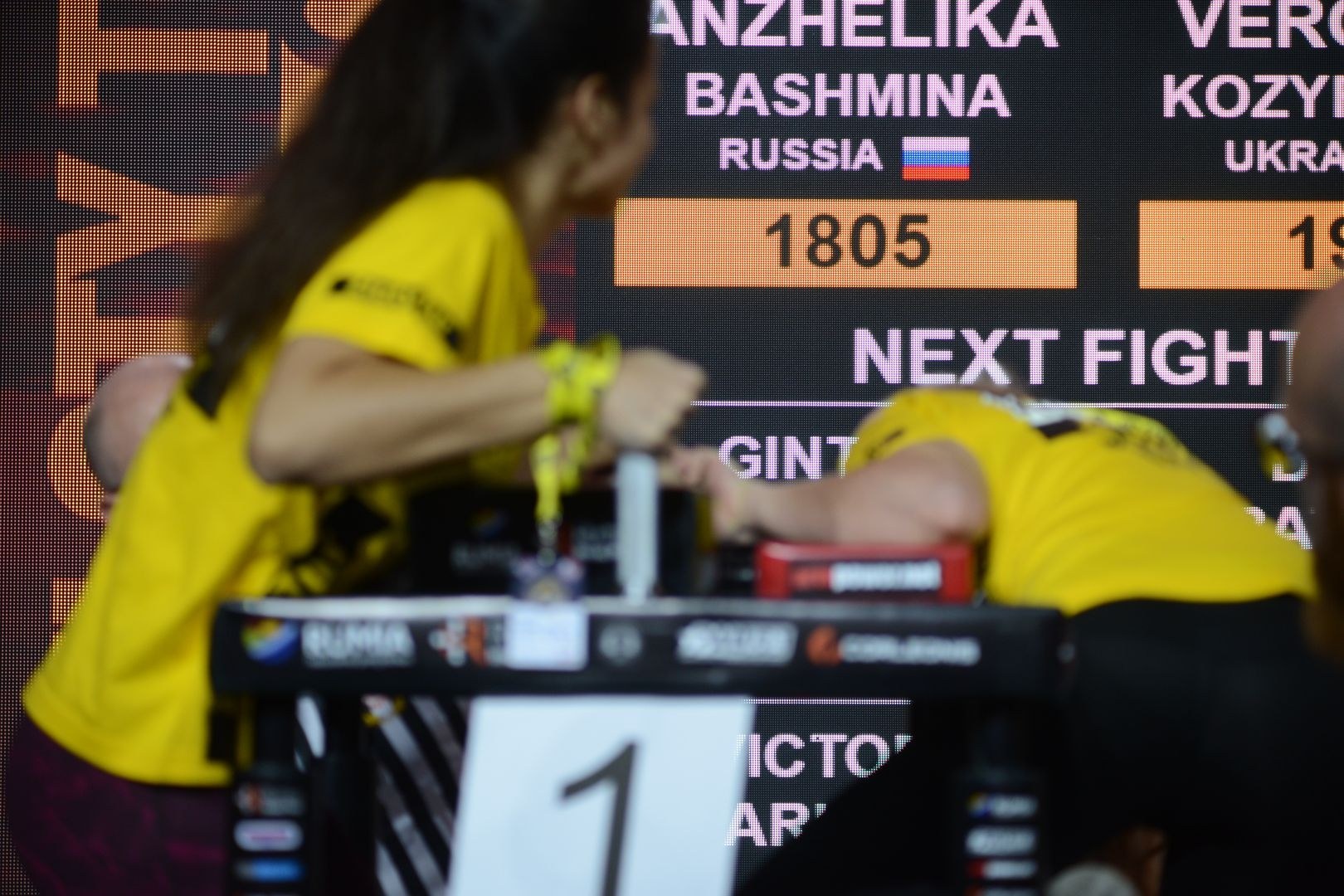 Zloty Tur 2018 Eliminations Left Hand