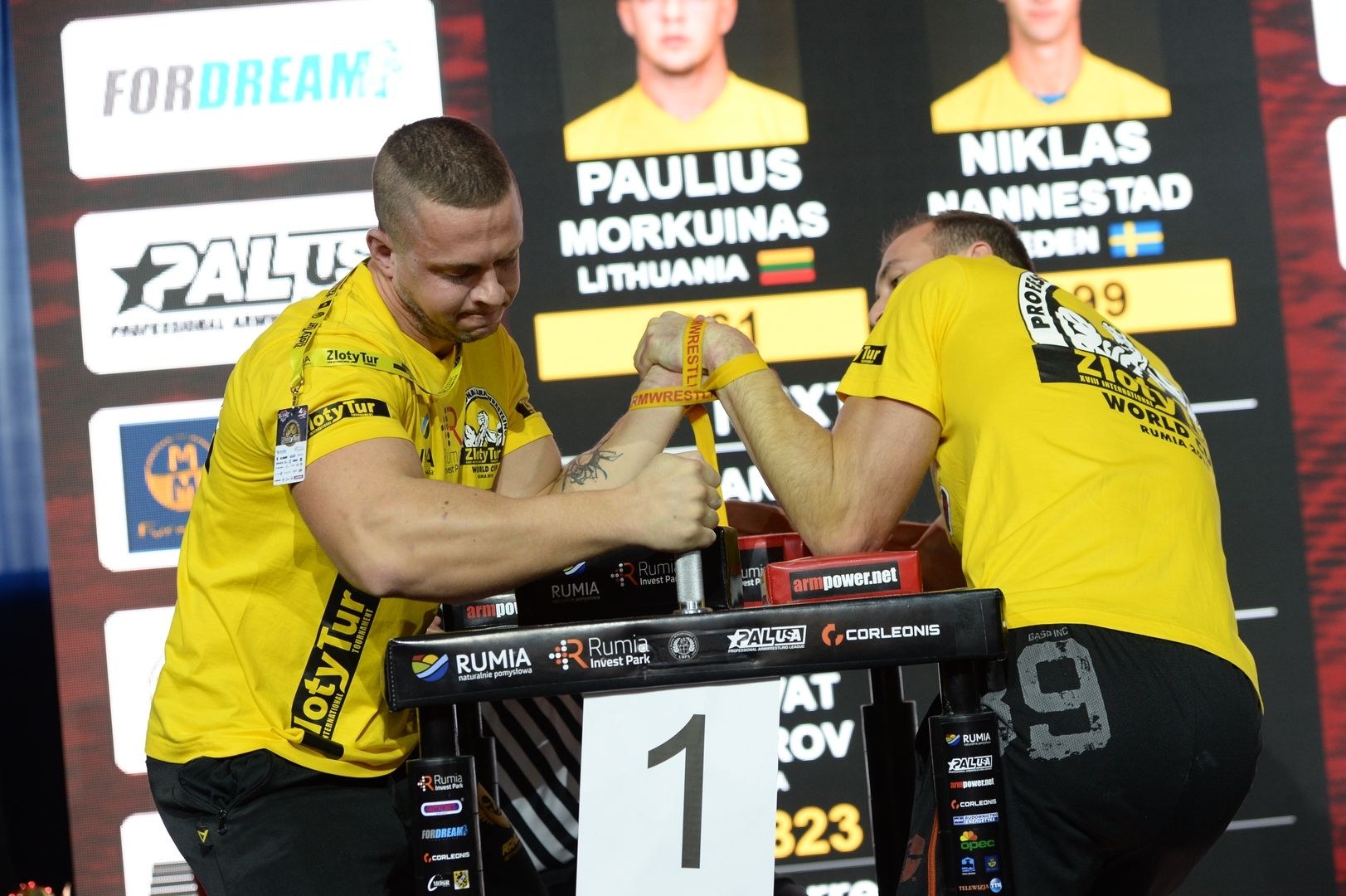 Zloty Tur 2018 Eliminations Left Hand