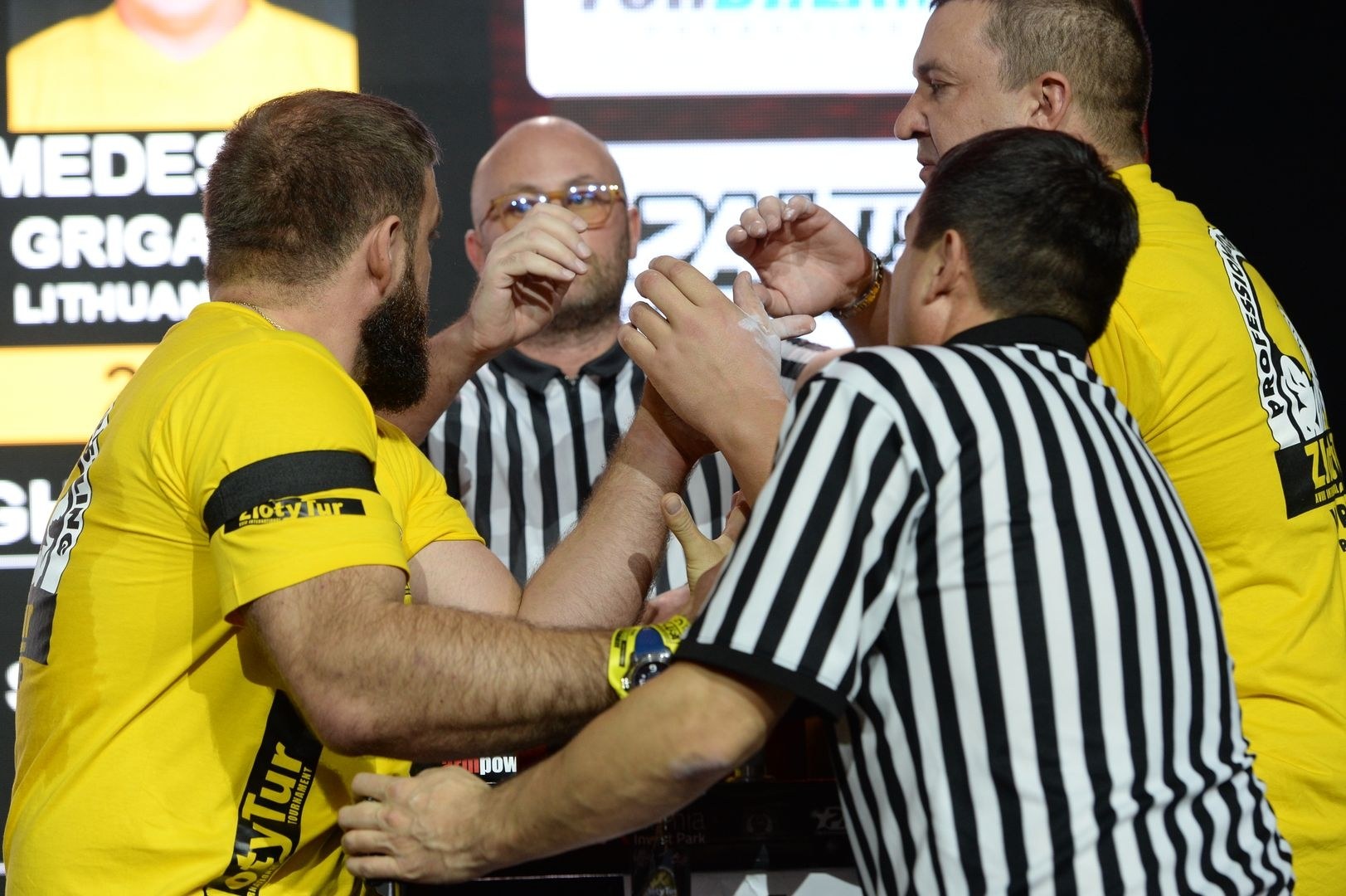 Zloty Tur 2018 Eliminations Left Hand