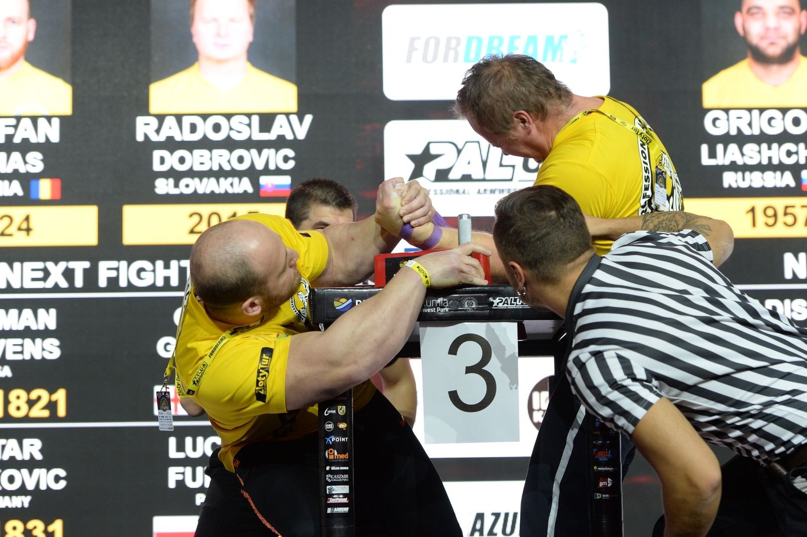 Zloty Tur 2018 Eliminations Left Hand