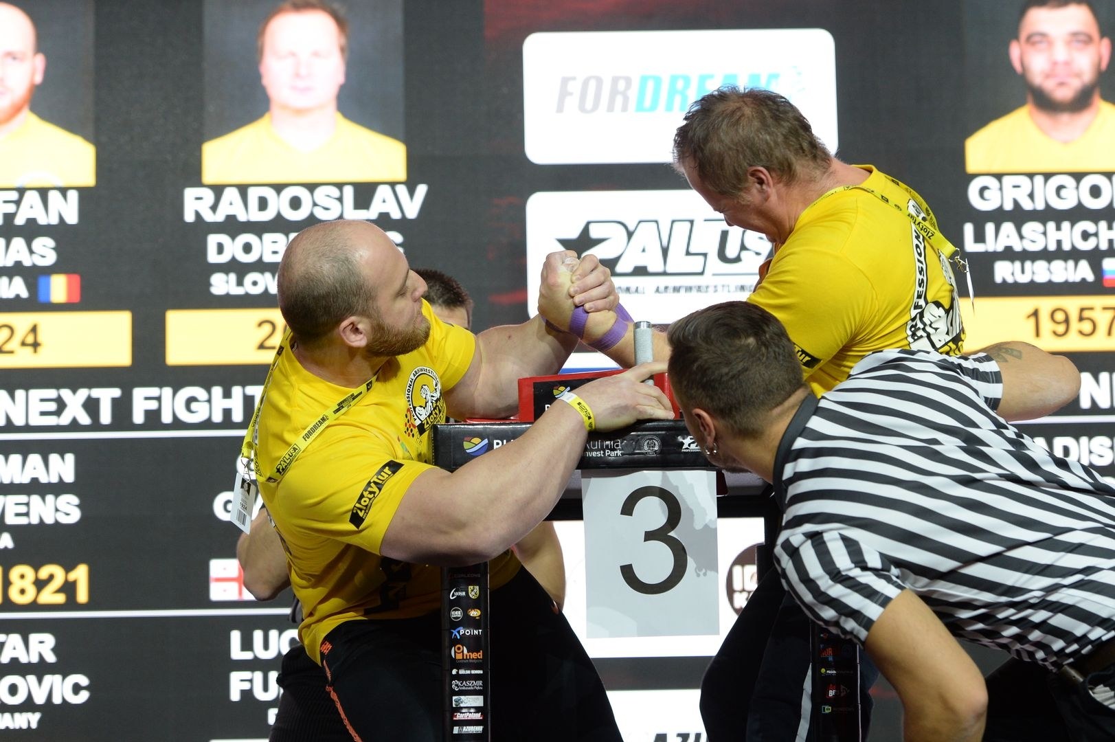 Zloty Tur 2018 Eliminations Left Hand