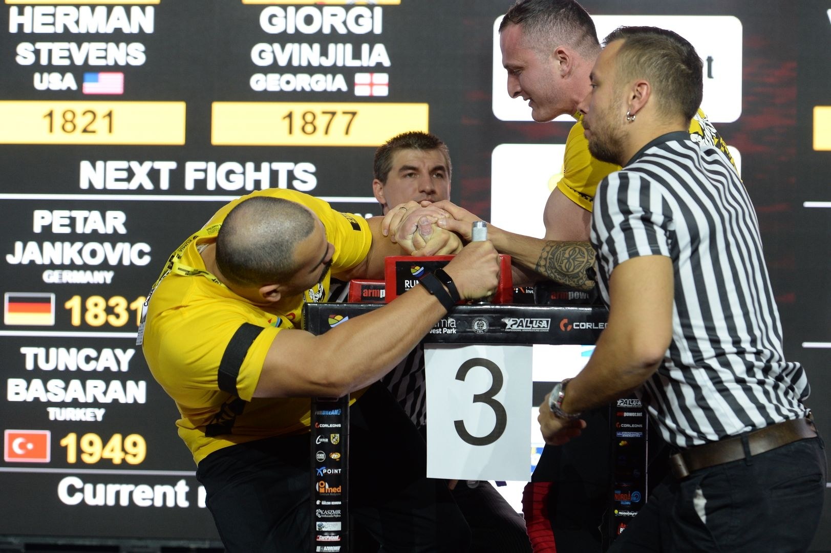 Zloty Tur 2018 Eliminations Left Hand