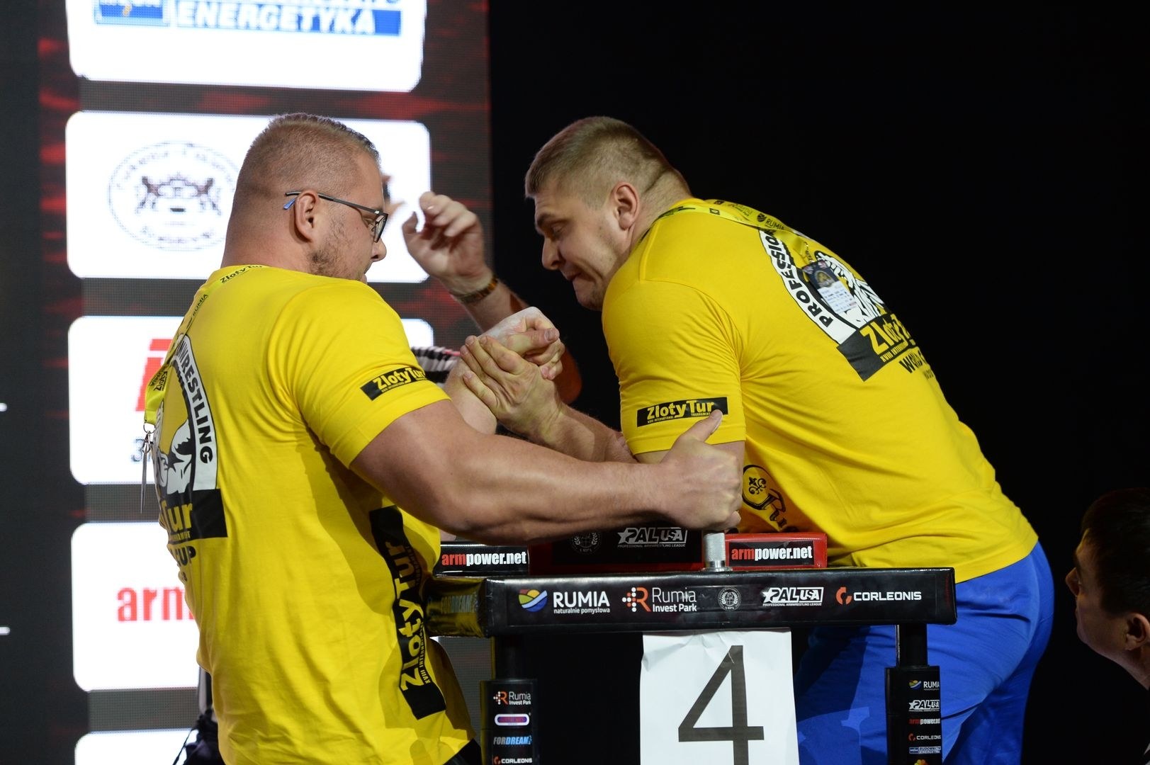 Zloty Tur 2018 Eliminations Left Hand