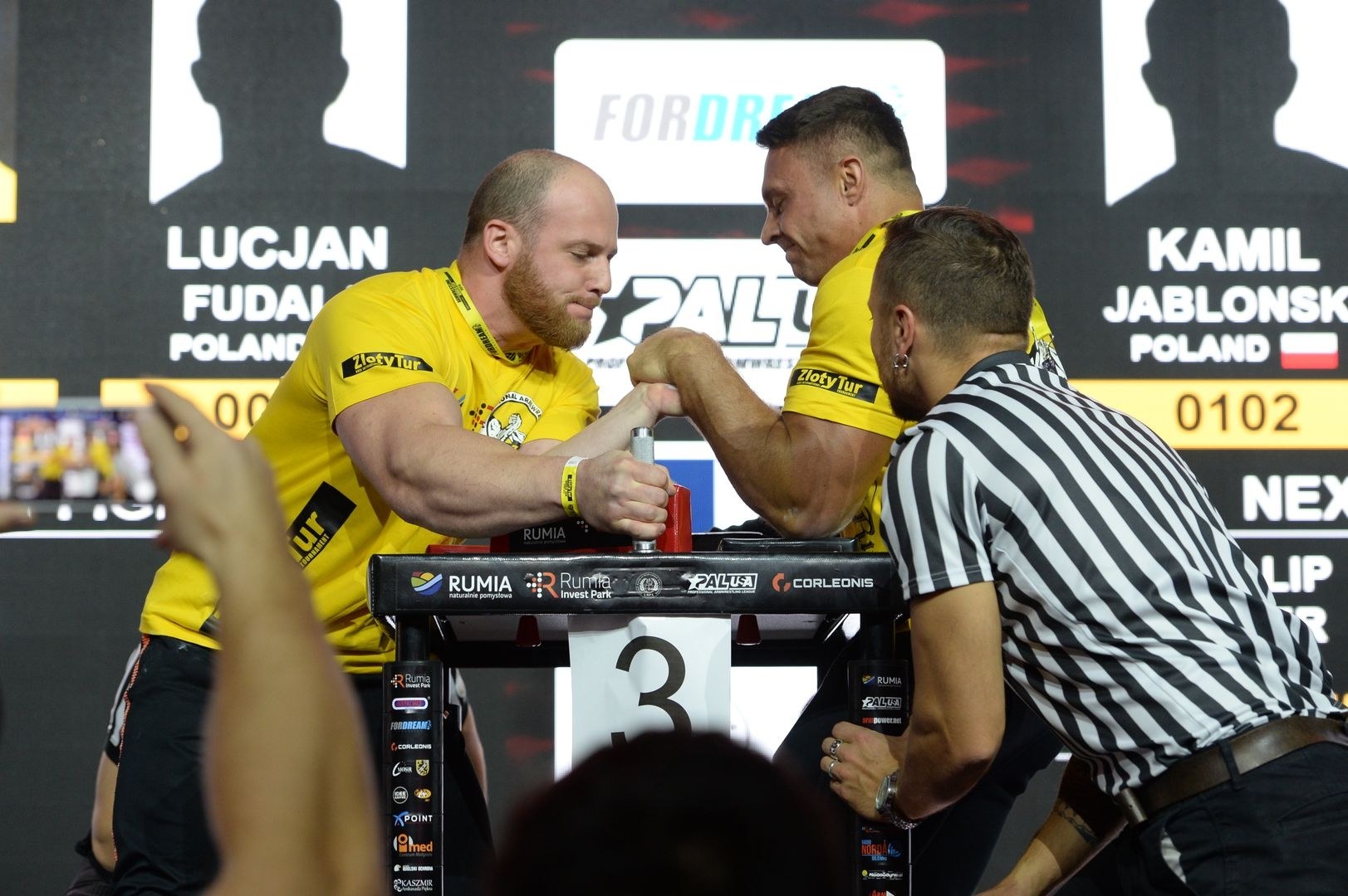 Zloty Tur 2018 Eliminations Left Hand