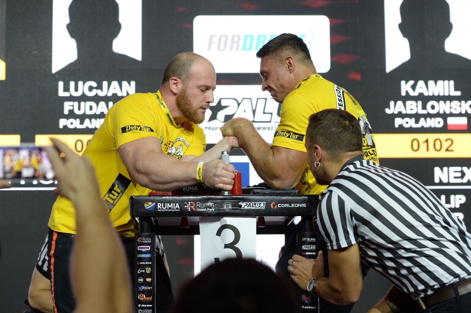 Zloty Tur 2018 Eliminations Left Hand