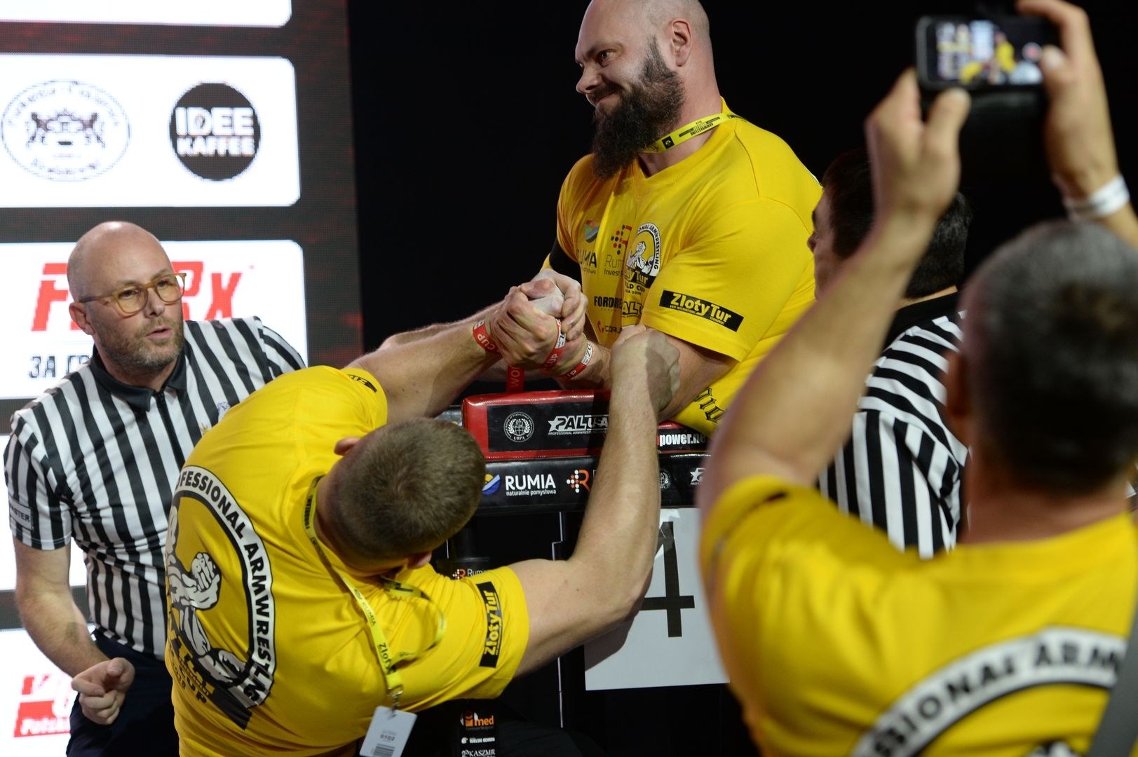 Zloty Tur 2018 Eliminations Left Hand