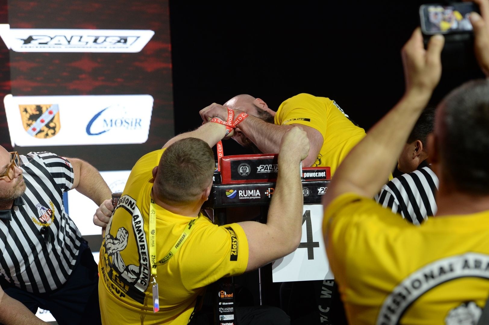 Zloty Tur 2018 Eliminations Left Hand