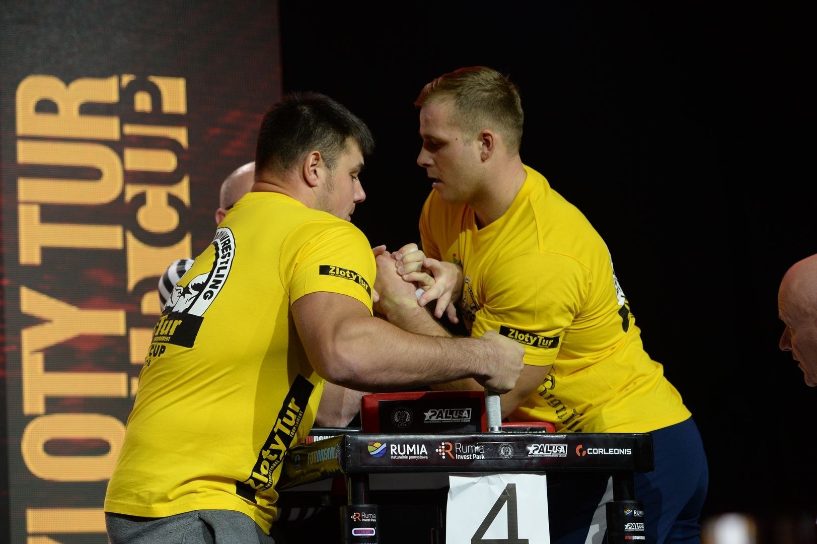 Zloty Tur 2018 Eliminations Left Hand