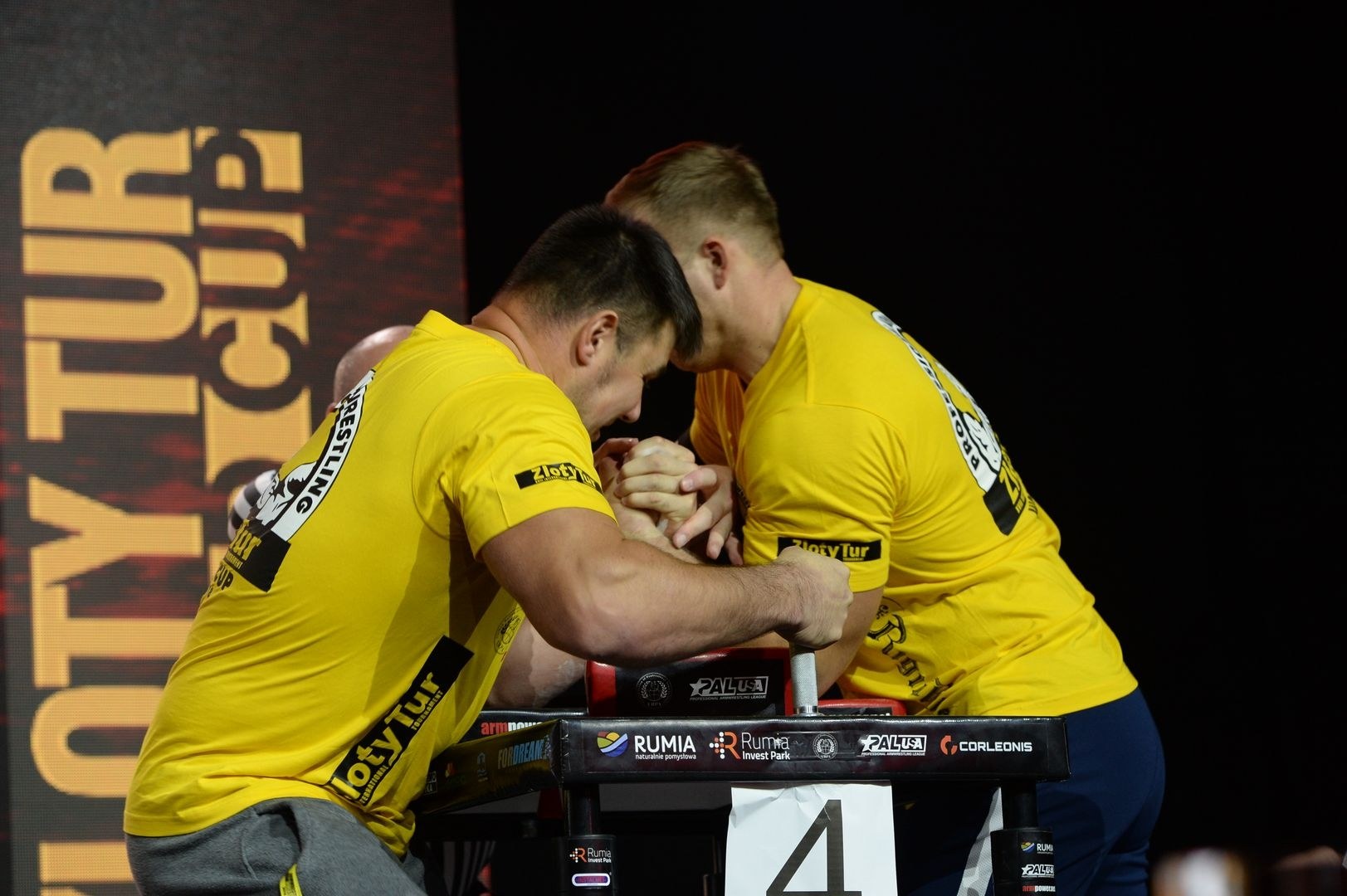 Zloty Tur 2018 Eliminations Left Hand