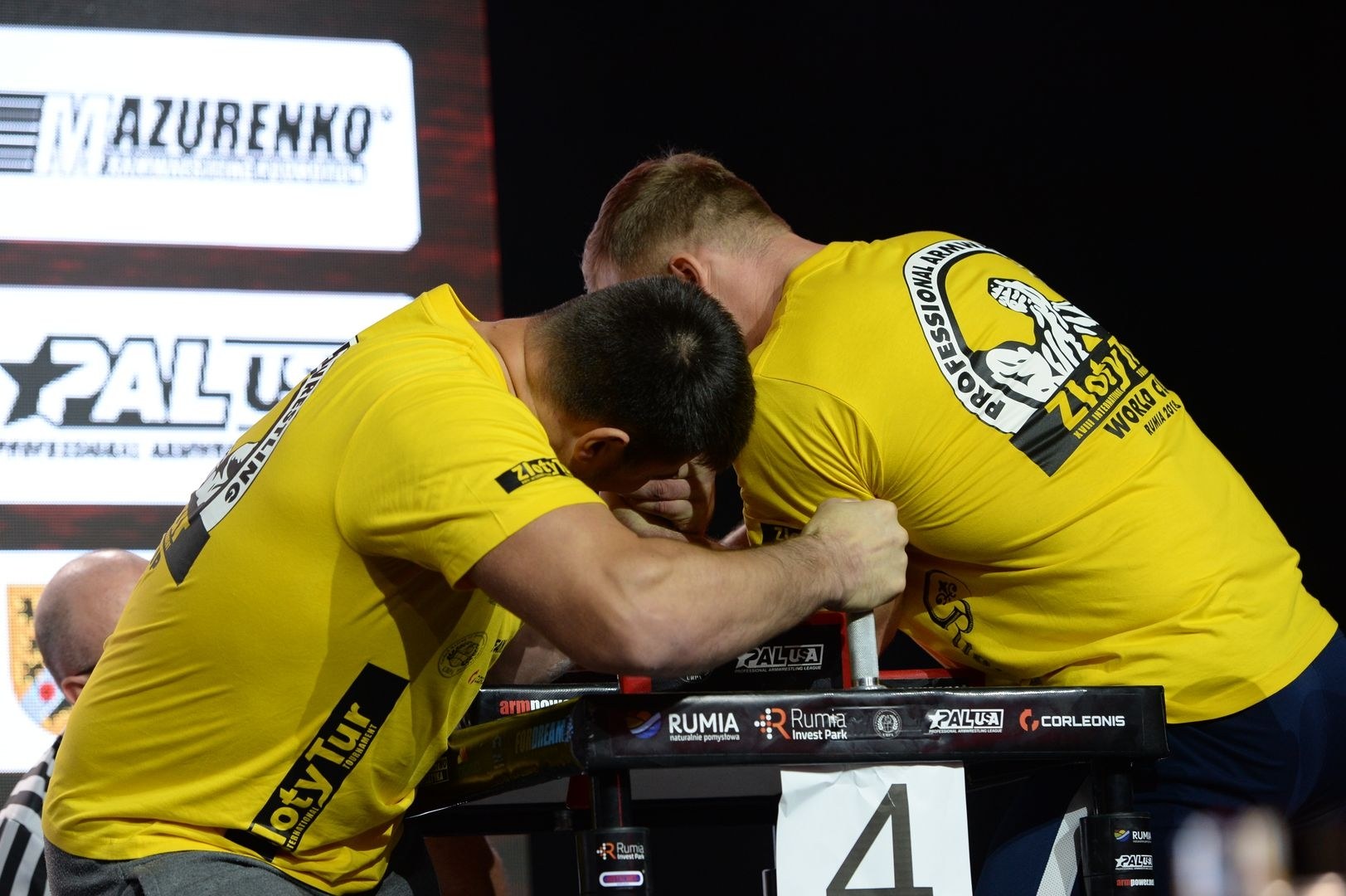 Zloty Tur 2018 Eliminations Left Hand