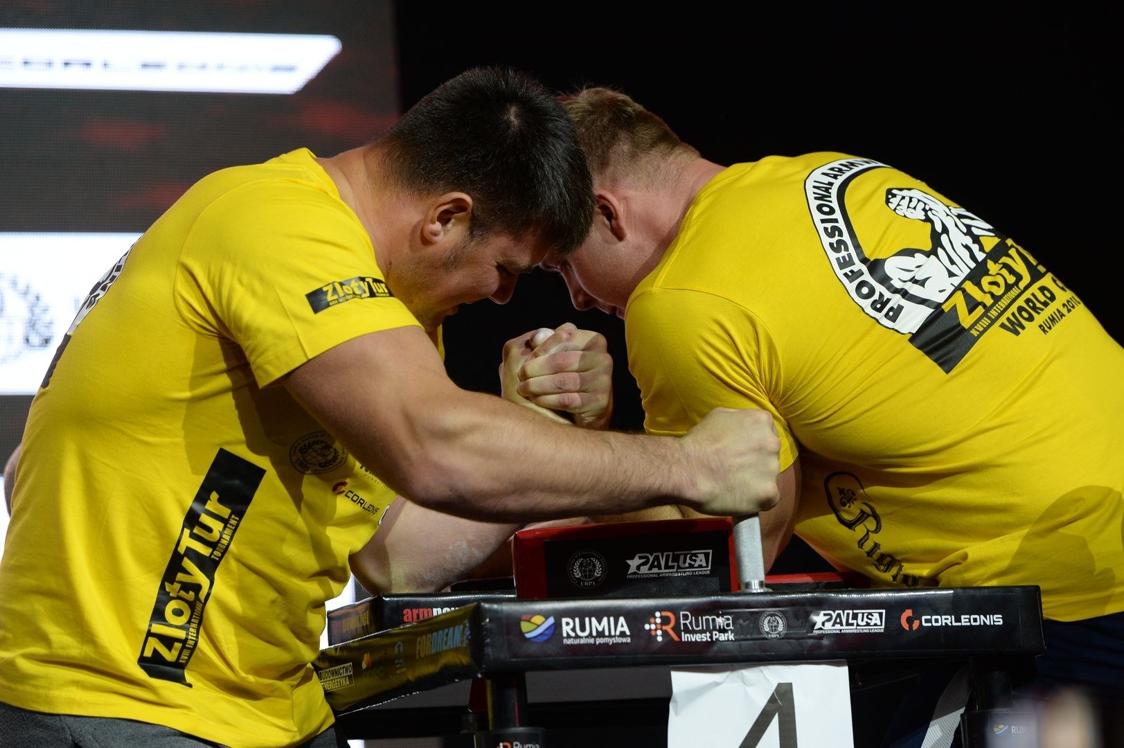 Zloty Tur 2018 Eliminations Left Hand