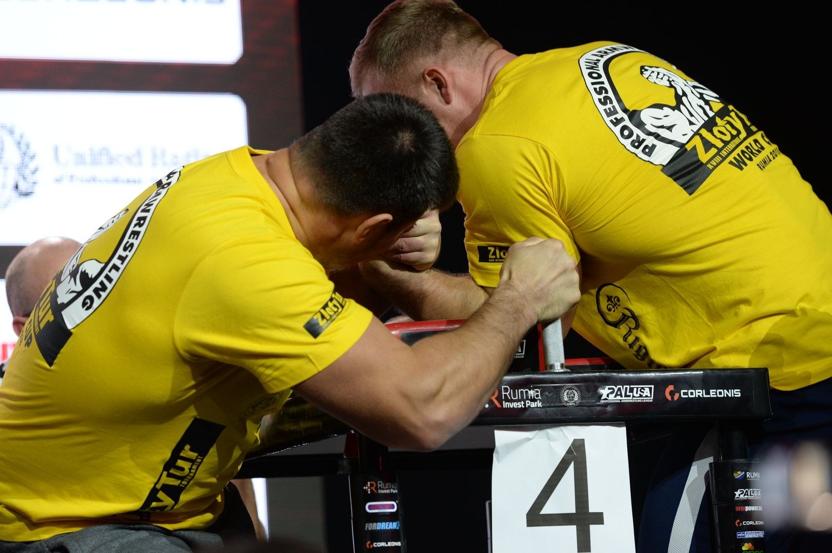 Zloty Tur 2018 Eliminations Left Hand