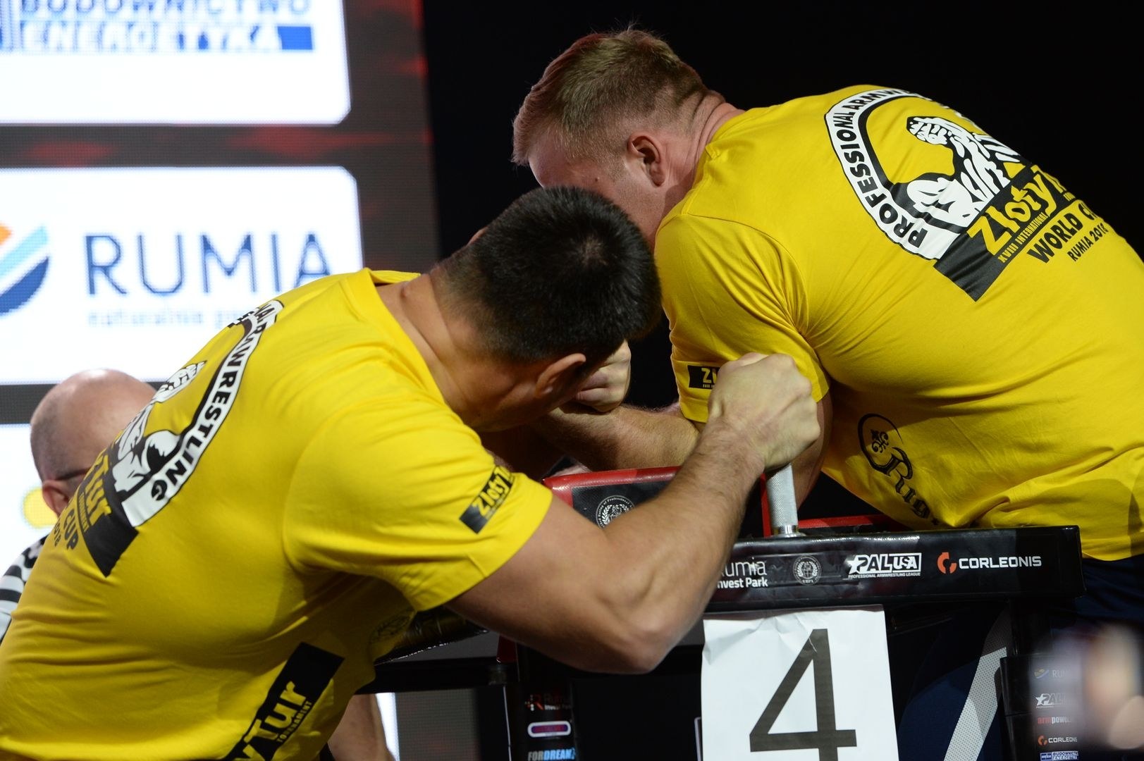 Zloty Tur 2018 Eliminations Left Hand