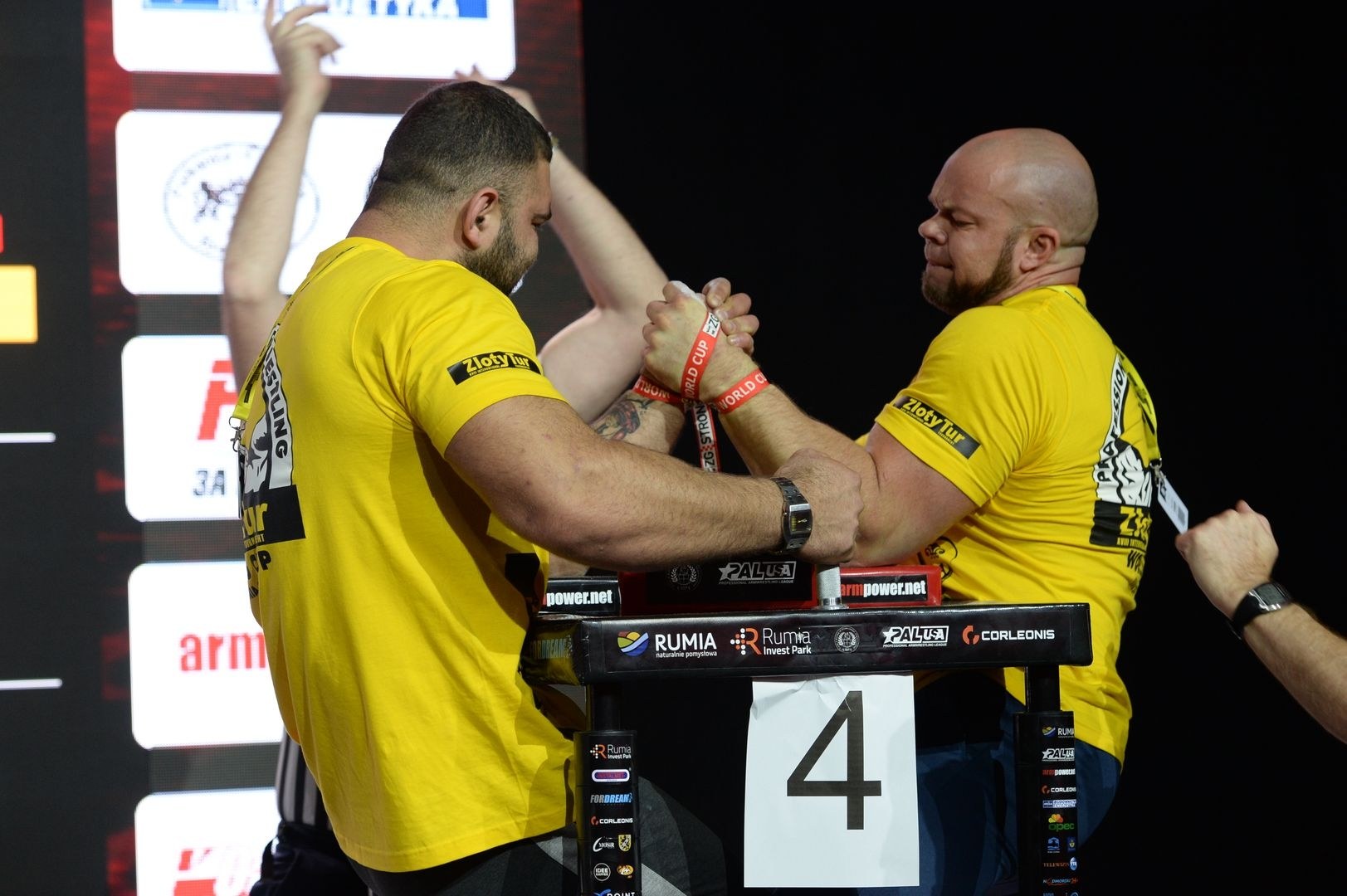 Zloty Tur 2018 Eliminations Left Hand