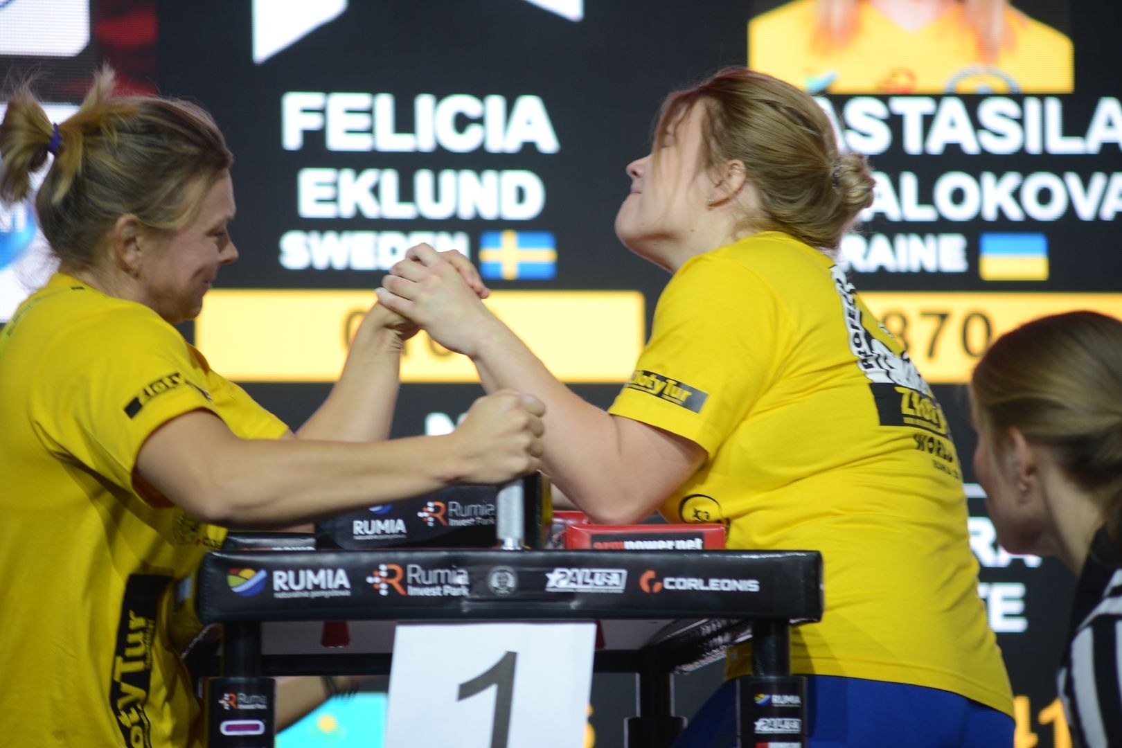 Zloty Tur 2018 Eliminations Left Hand