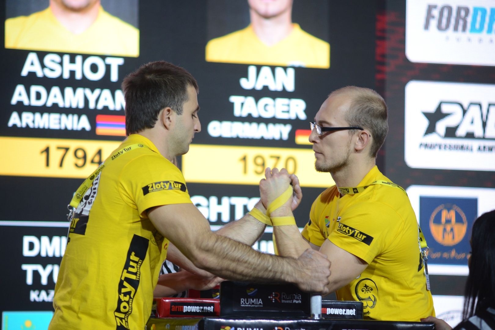 Zloty Tur 2018 Eliminations Left Hand