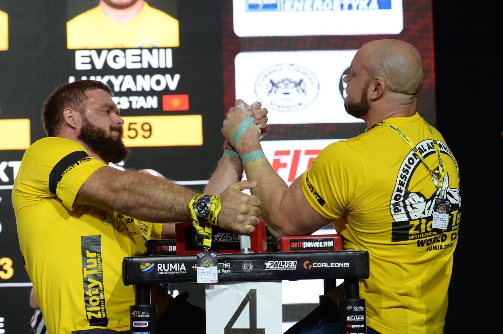 Zloty Tur 2018 Eliminations Left Hand