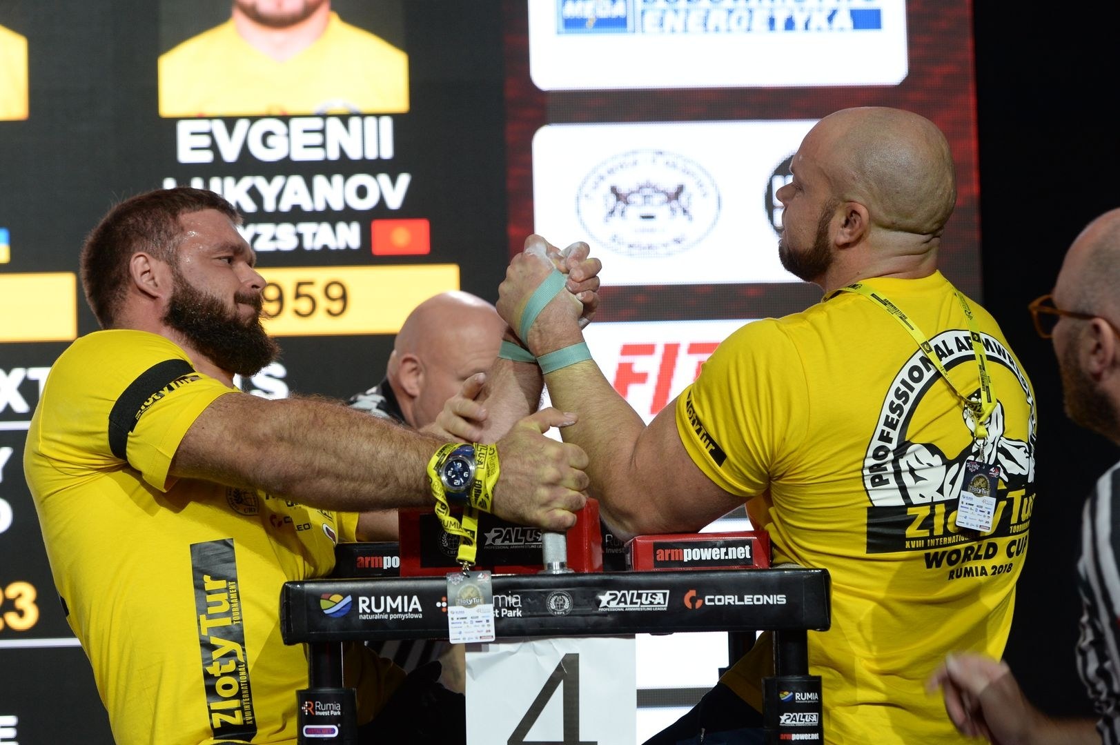 Zloty Tur 2018 Eliminations Left Hand