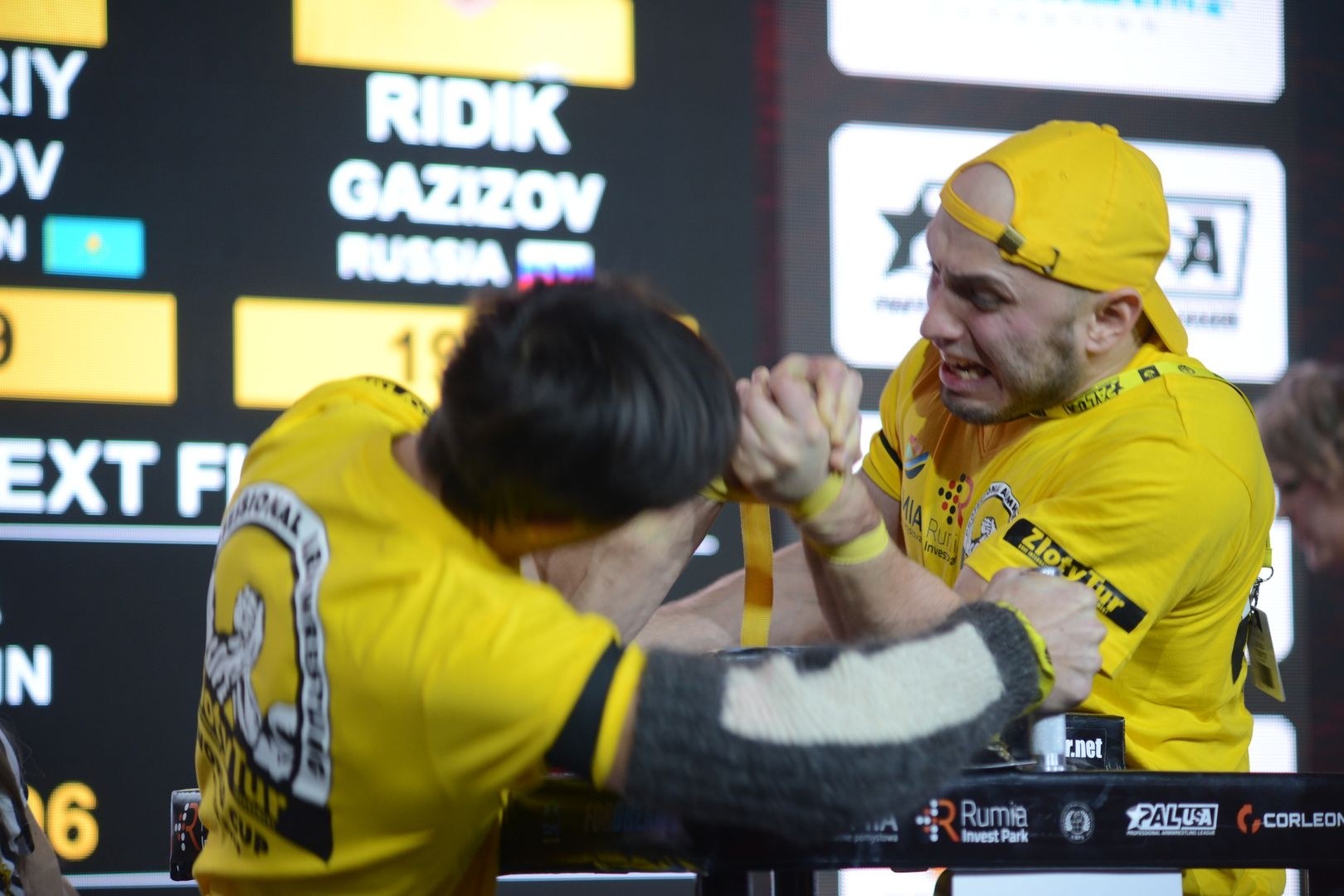 Zloty Tur 2018 Eliminations Left Hand