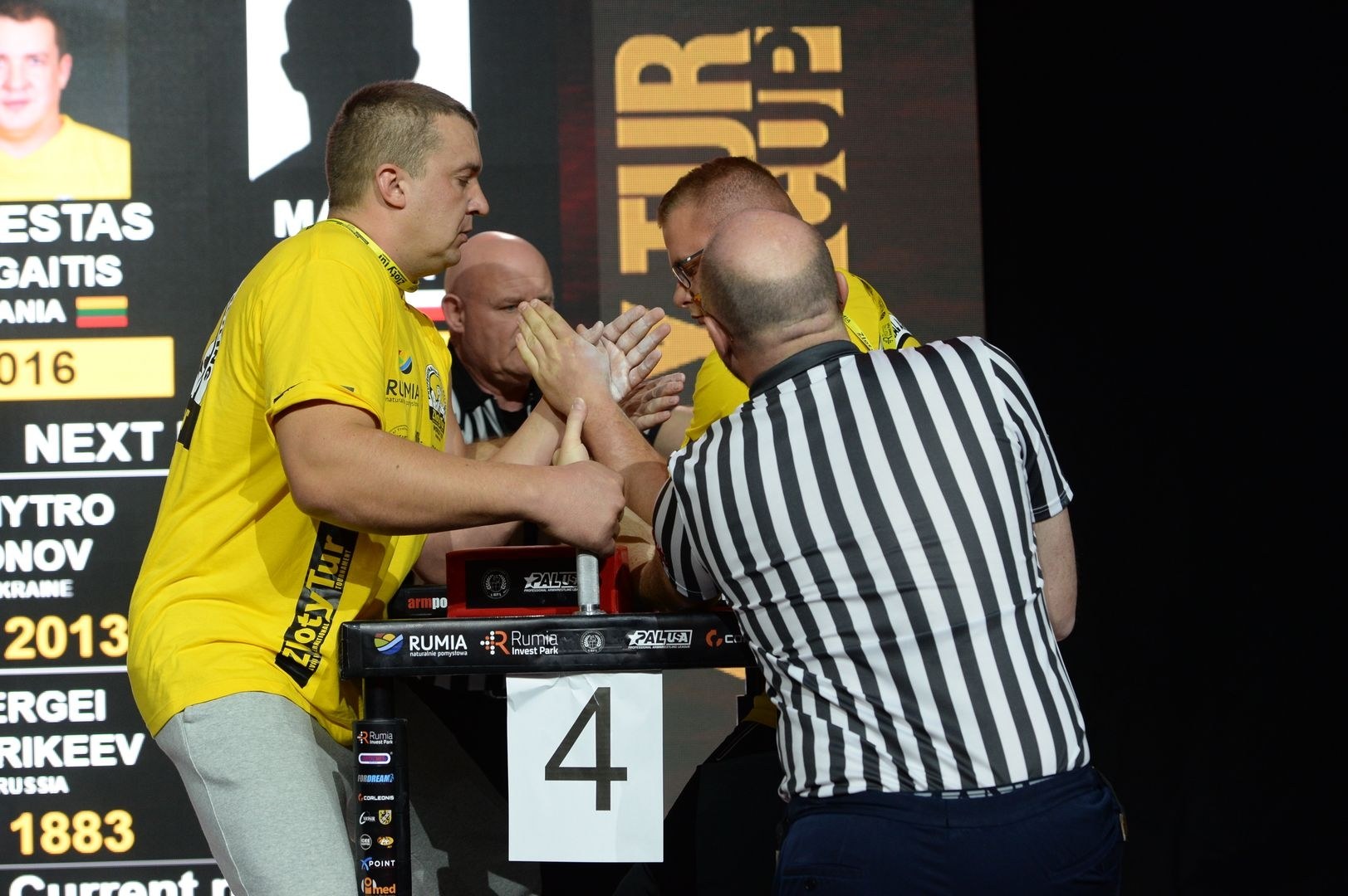 Zloty Tur 2018 Eliminations Left Hand