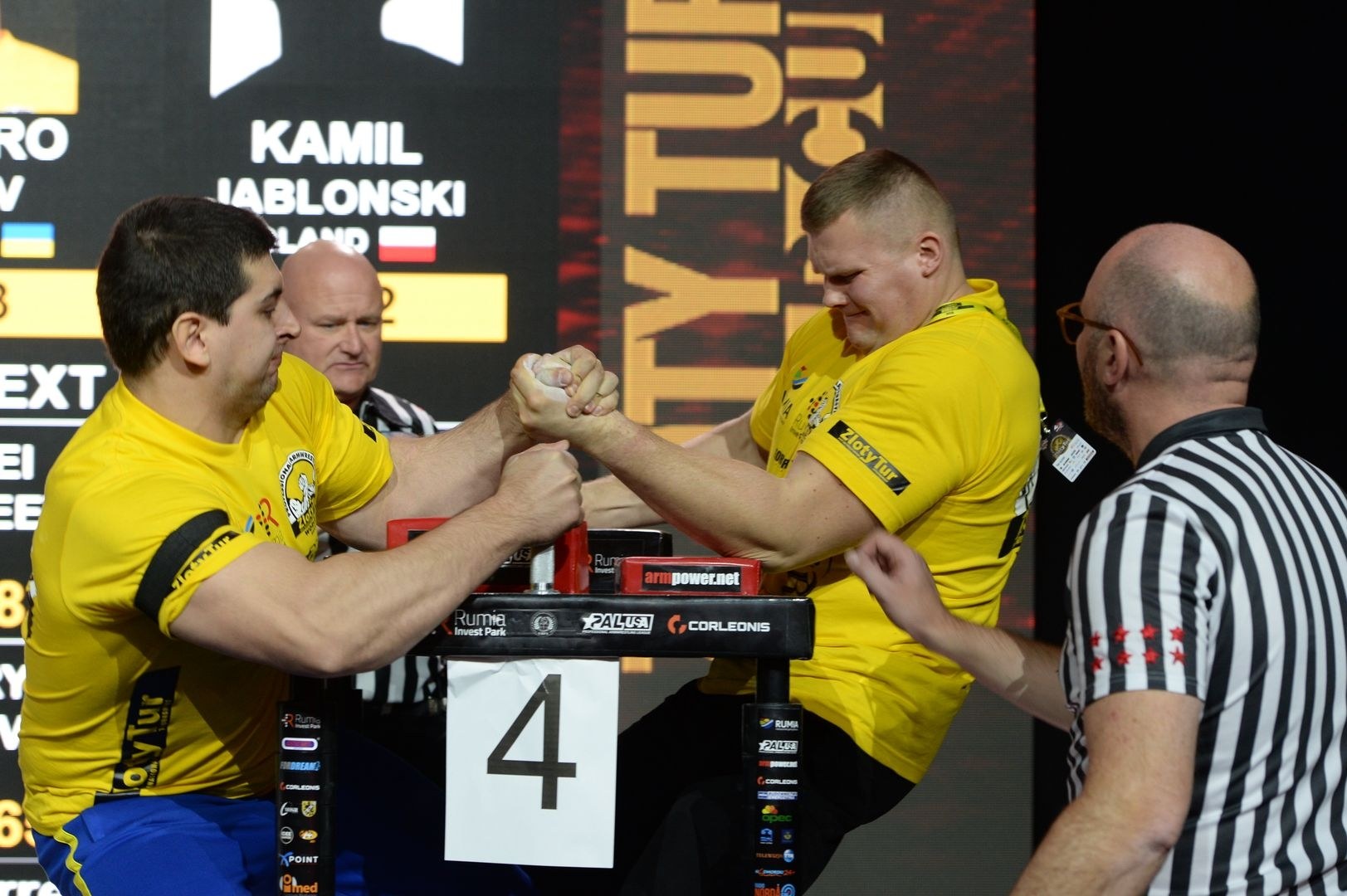 Zloty Tur 2018 Eliminations Left Hand