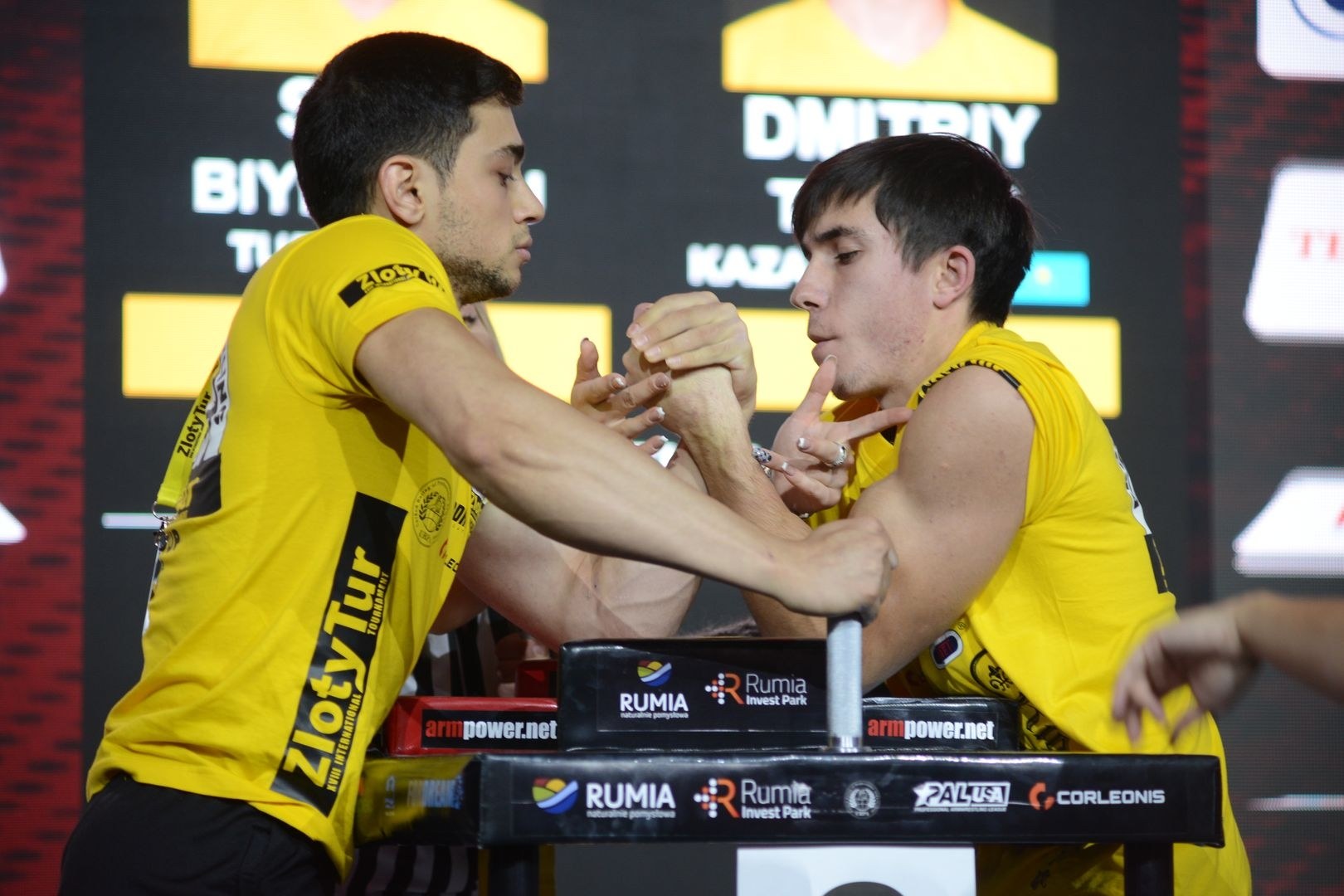 Zloty Tur 2018 Eliminations Left Hand