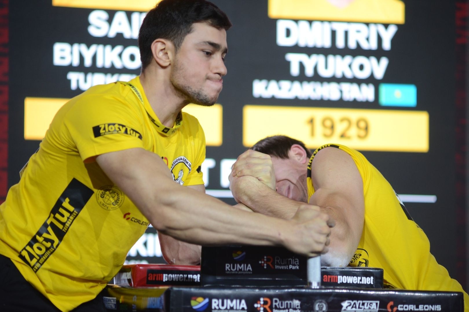 Zloty Tur 2018 Eliminations Left Hand