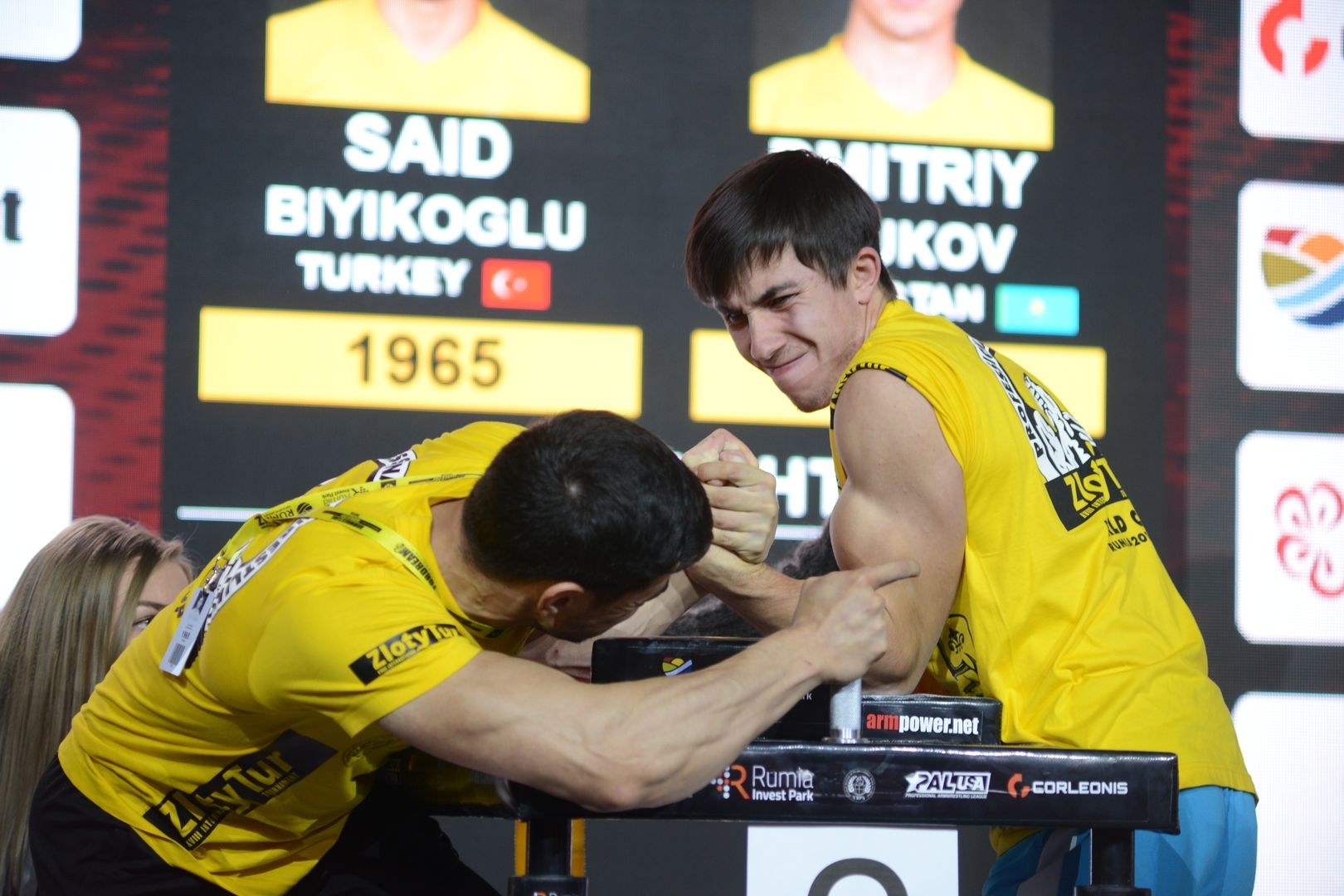 Zloty Tur 2018 Eliminations Left Hand