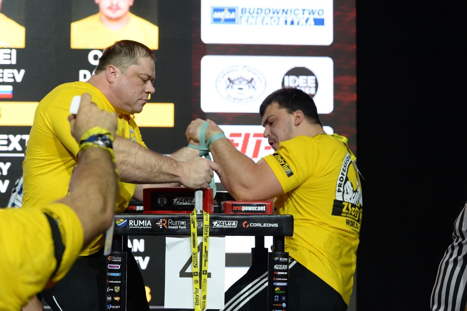 Zloty Tur 2018 Eliminations Left Hand