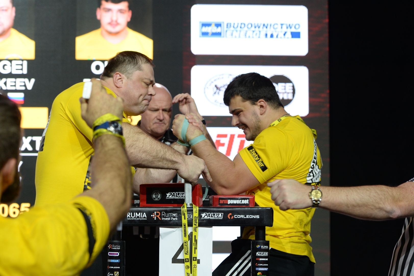 Zloty Tur 2018 Eliminations Left Hand