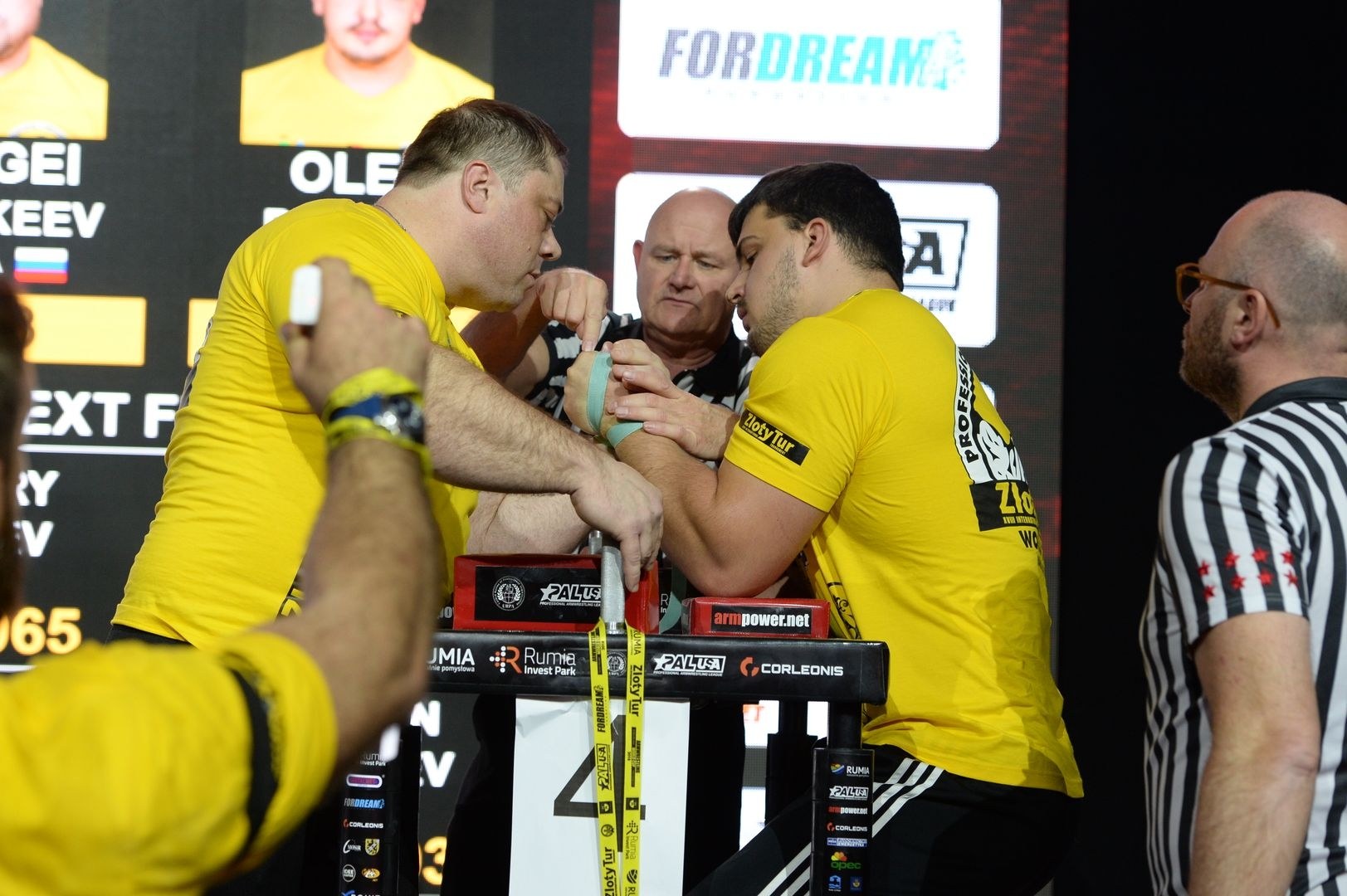 Zloty Tur 2018 Eliminations Left Hand