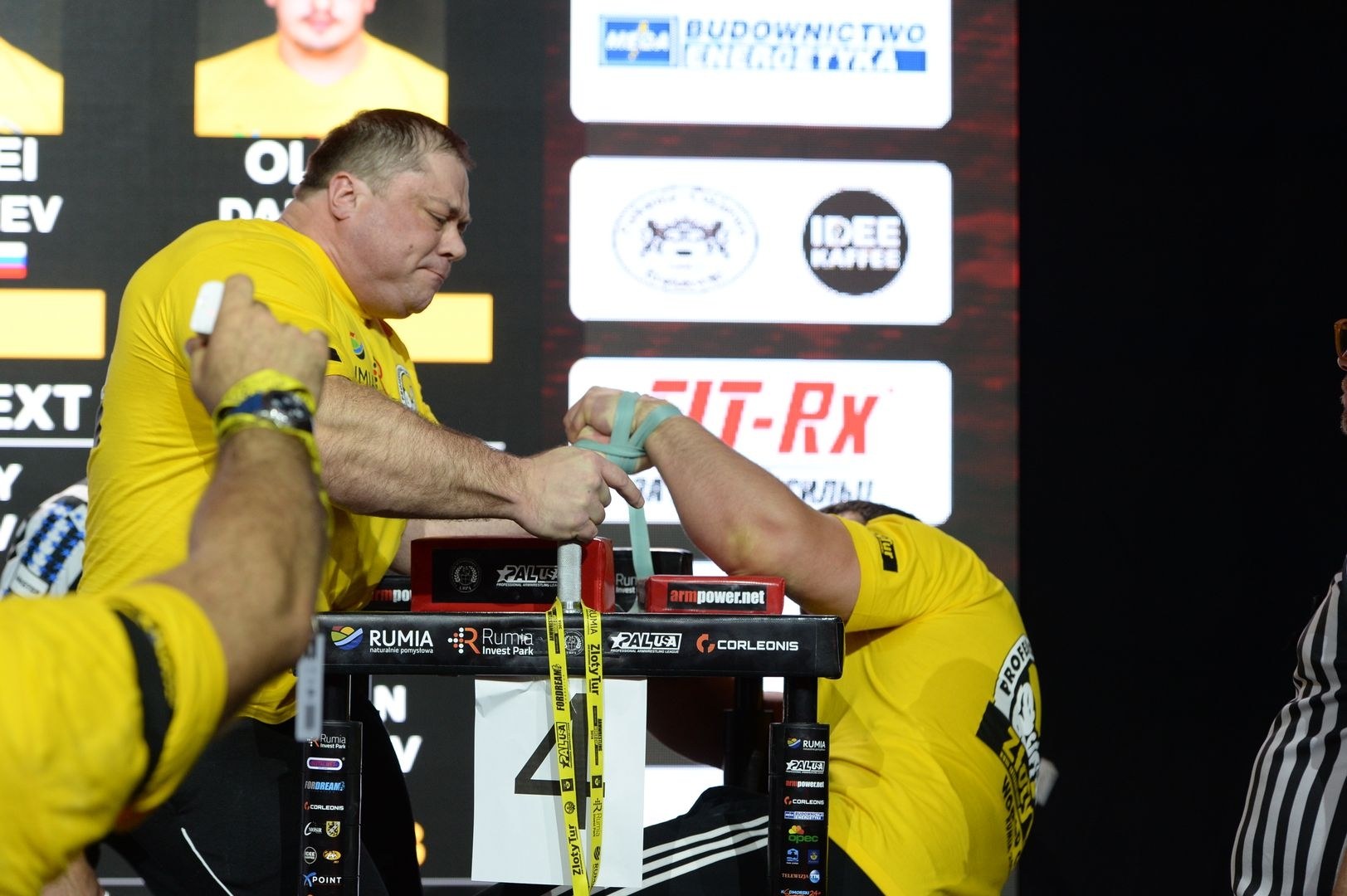 Zloty Tur 2018 Eliminations Left Hand