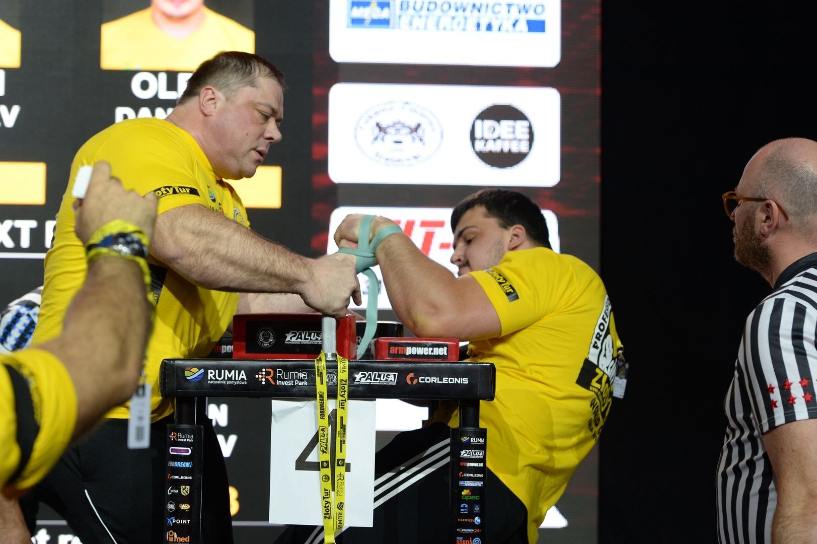 Zloty Tur 2018 Eliminations Left Hand